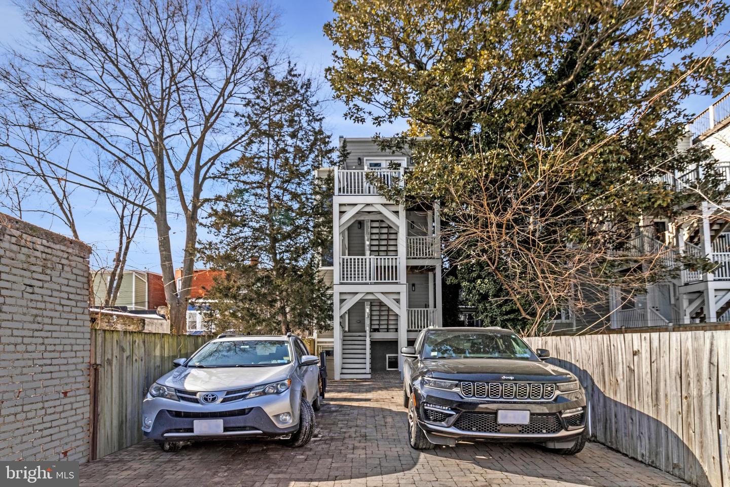 3217 WARDER ST NW #1, WASHINGTON, District Of Columbia 20010, 2 Bedrooms Bedrooms, ,2 BathroomsBathrooms,Residential,For sale,3217 WARDER ST NW #1,DCDC2244972 MLS # DCDC2244972