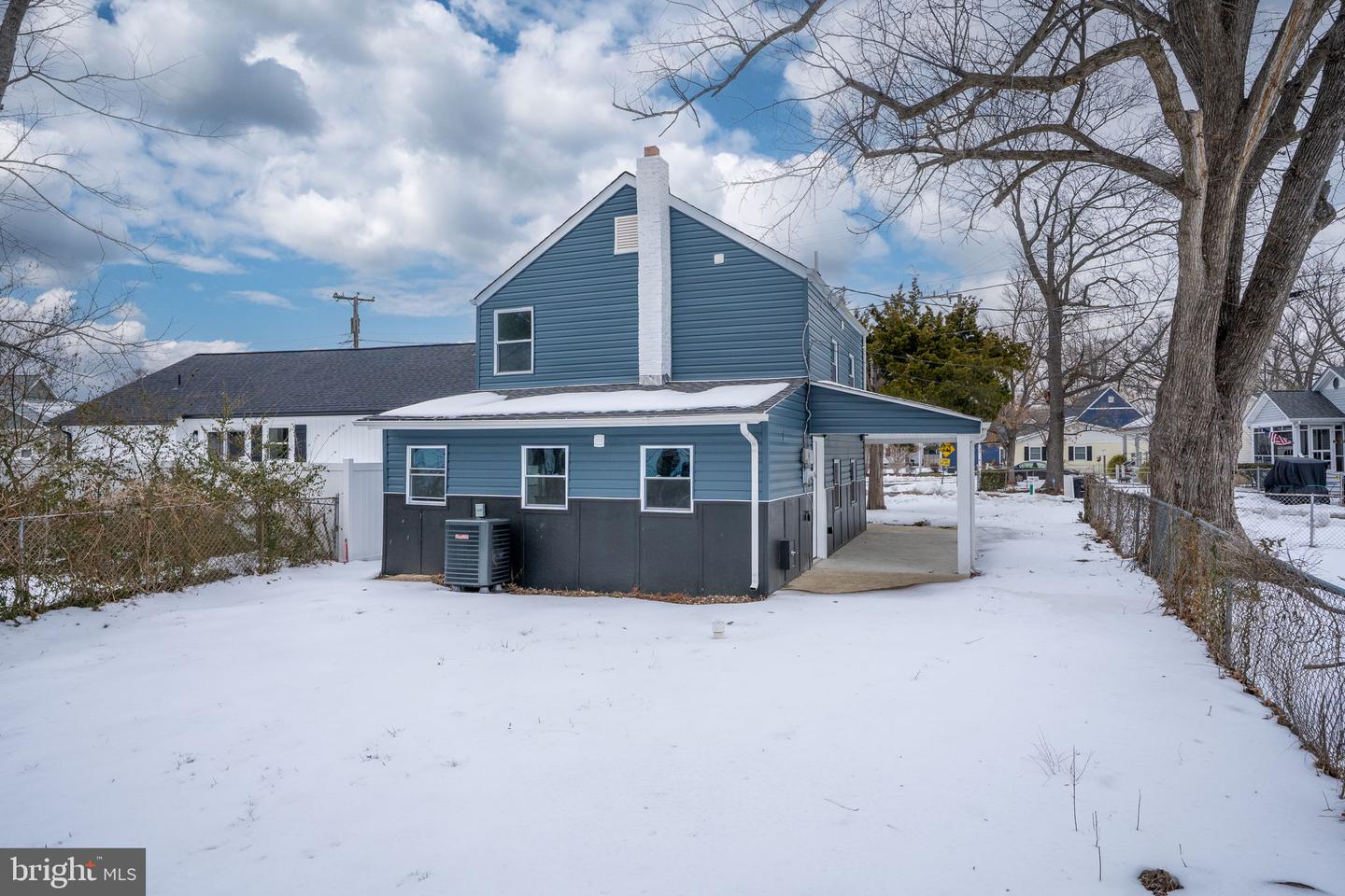 400 WIRT ST, COLONIAL BEACH, Virginia 22443, 2 Bedrooms Bedrooms, ,1 BathroomBathrooms,Residential,For sale,400 WIRT ST,VAWE2010478 MLS # VAWE2010478