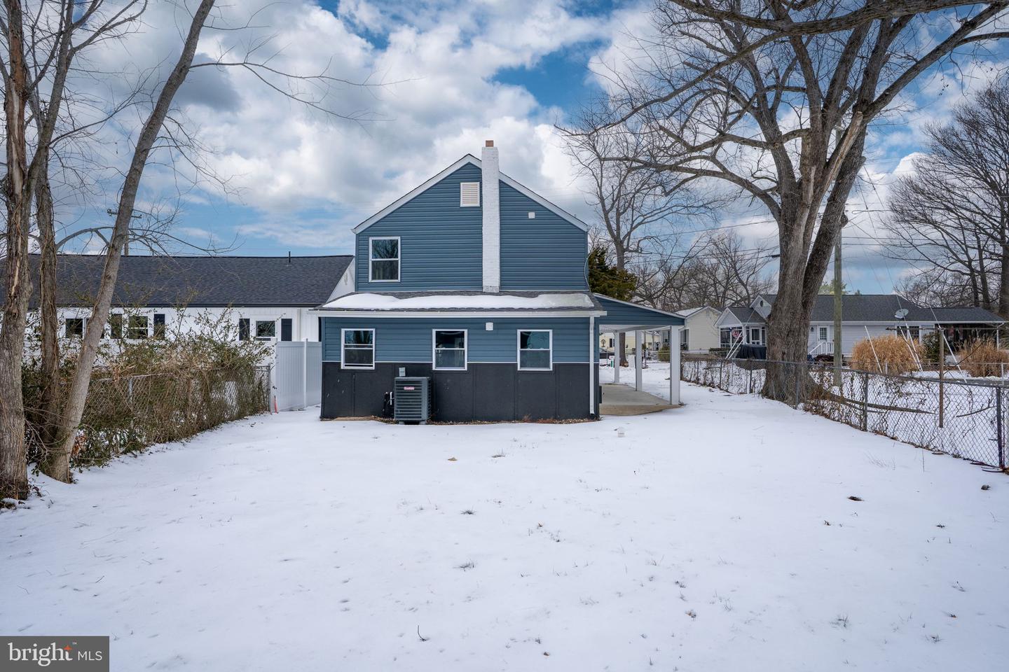 400 WIRT ST, COLONIAL BEACH, Virginia 22443, 2 Bedrooms Bedrooms, ,1 BathroomBathrooms,Residential,For sale,400 WIRT ST,VAWE2010478 MLS # VAWE2010478