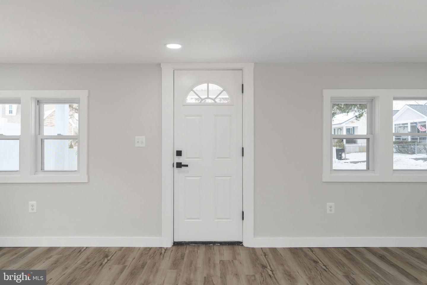 400 WIRT ST, COLONIAL BEACH, Virginia 22443, 2 Bedrooms Bedrooms, ,1 BathroomBathrooms,Residential,For sale,400 WIRT ST,VAWE2010478 MLS # VAWE2010478