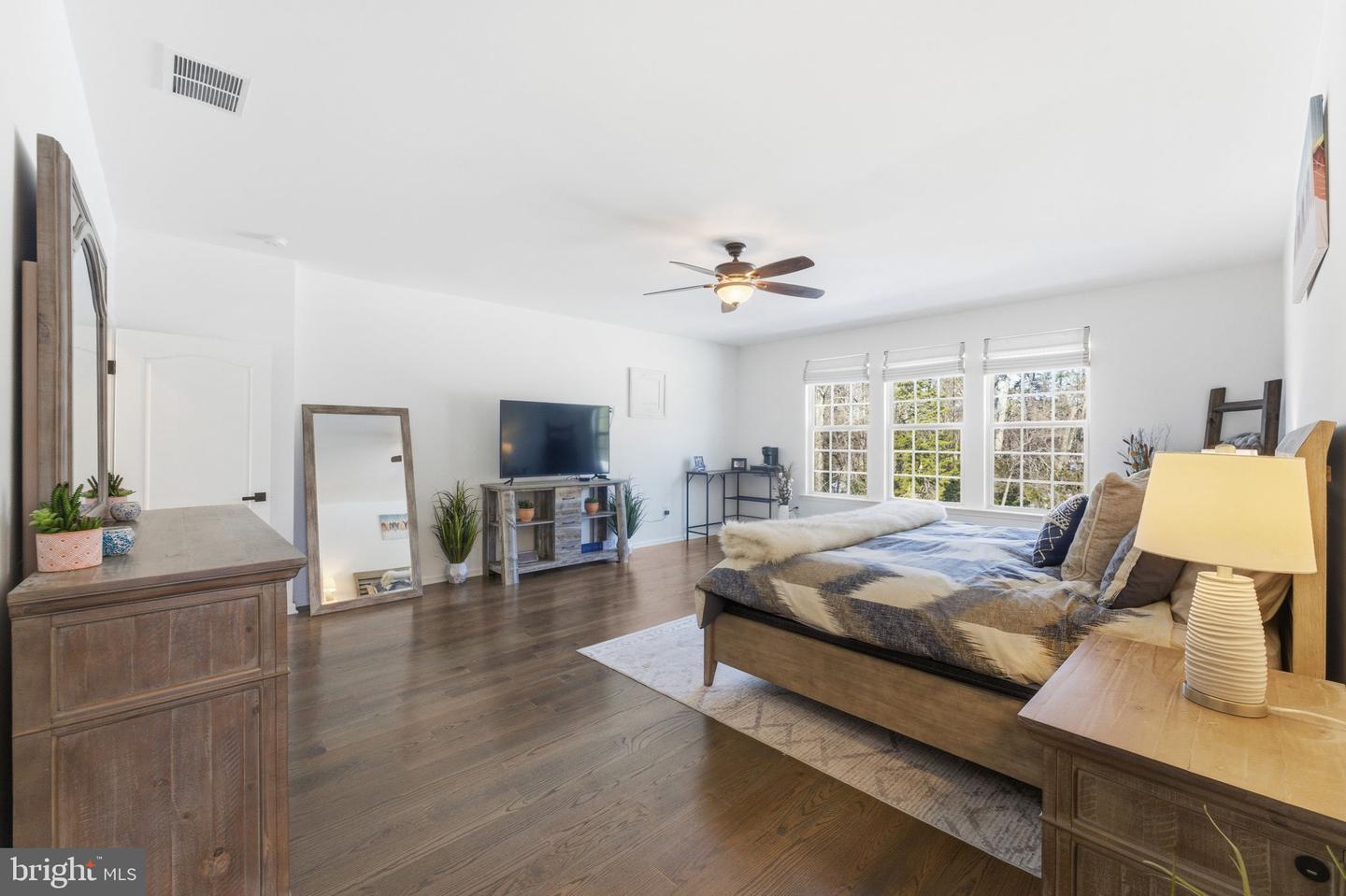 40 EDGEWATER DR, FREDERICKSBURG, Virginia 22406, 4 Bedrooms Bedrooms, ,4 BathroomsBathrooms,Residential,For sale,40 EDGEWATER DR,VAST2045854 MLS # VAST2045854 40 EDGEWATER DR, FREDERICKSBURG, Virginia 22406, 4 Bedrooms Bedrooms, ,4 BathroomsBathrooms,Residential,For sale,40 EDGEWATER DR,VAST2045854 MLS # VAST2045854