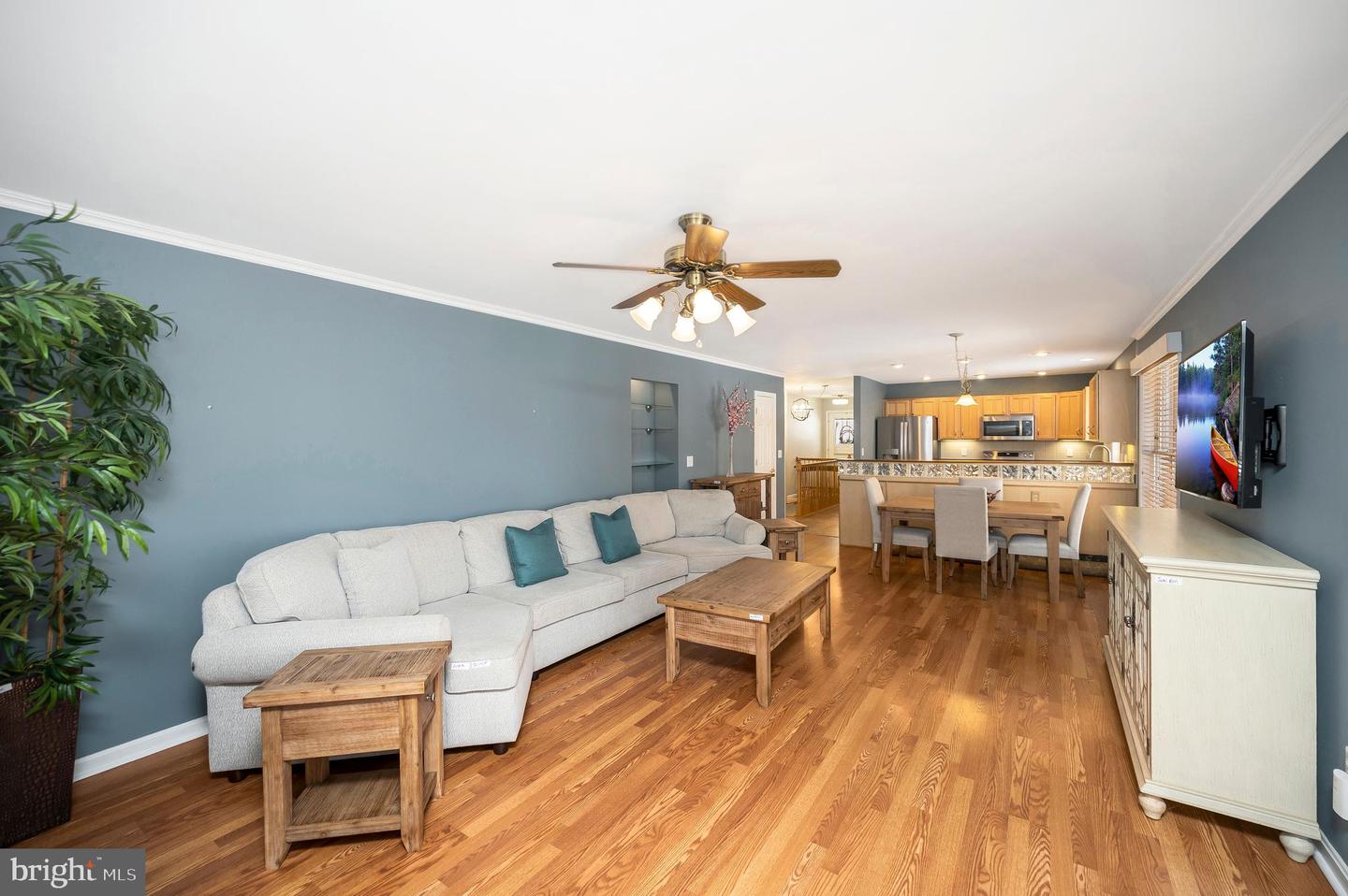 112 BIRCHSIDE CIR, LOCUST GROVE, Virginia 22508, 4 Bedrooms Bedrooms, ,3 BathroomsBathrooms,Residential,For sale,112 BIRCHSIDE CIR,VAOR2013252 MLS # VAOR2013252