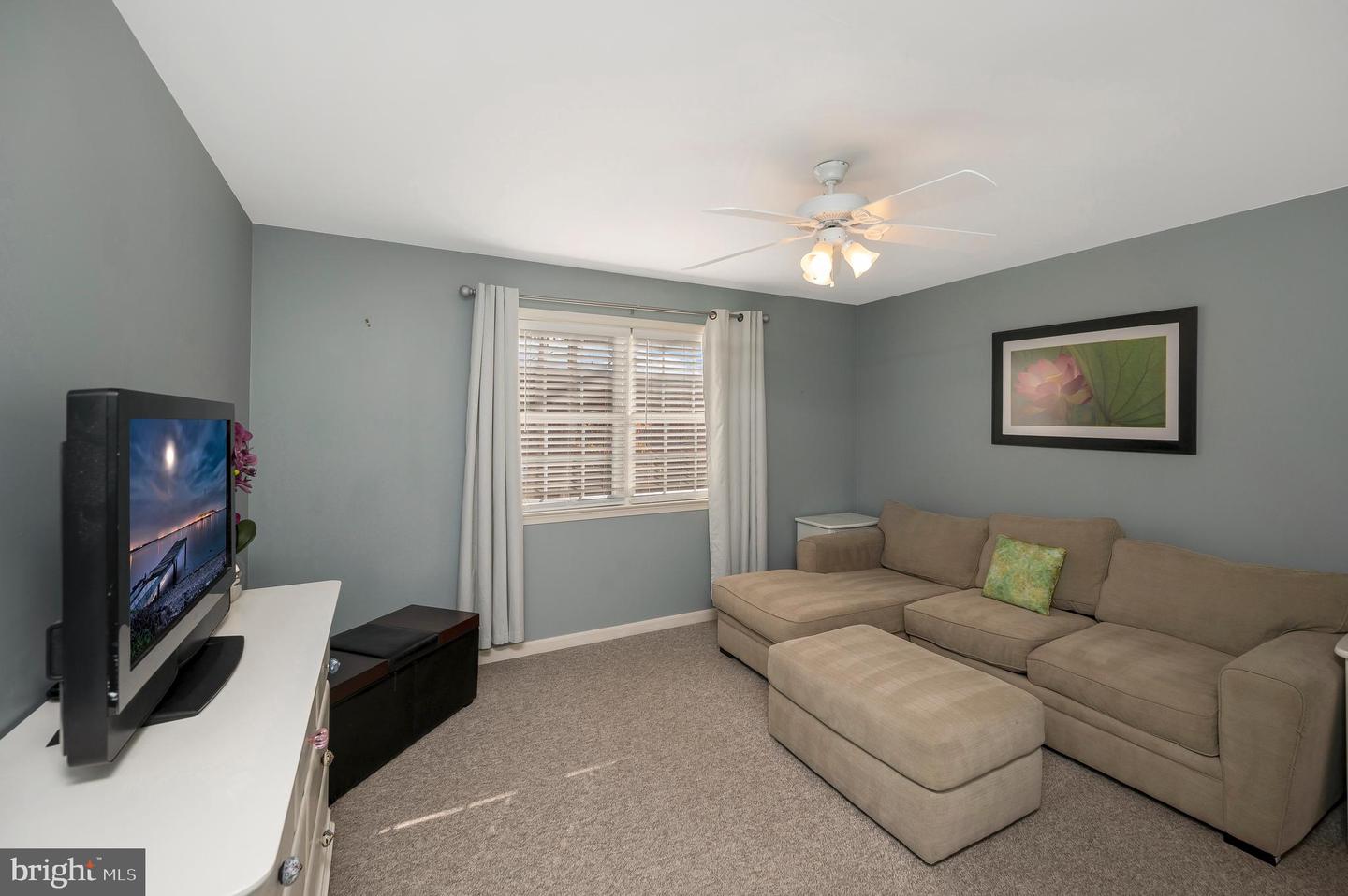 112 BIRCHSIDE CIR, LOCUST GROVE, Virginia 22508, 4 Bedrooms Bedrooms, ,3 BathroomsBathrooms,Residential,For sale,112 BIRCHSIDE CIR,VAOR2013252 MLS # VAOR2013252