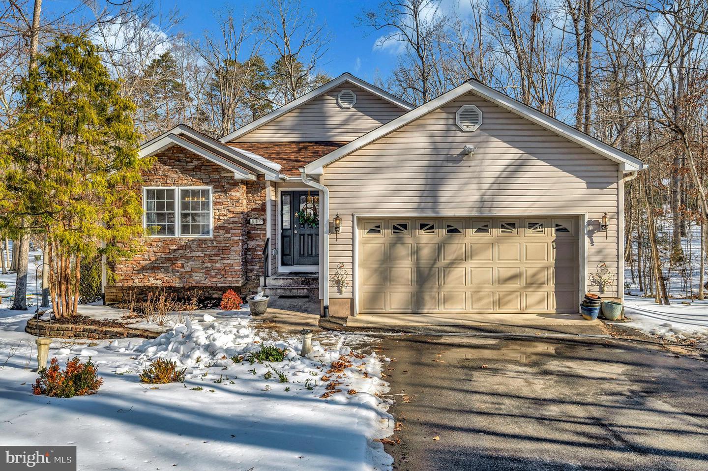 112 BIRCHSIDE CIR, LOCUST GROVE, Virginia 22508, 4 Bedrooms Bedrooms, ,3 BathroomsBathrooms,Residential,For sale,112 BIRCHSIDE CIR,VAOR2013252 MLS # VAOR2013252