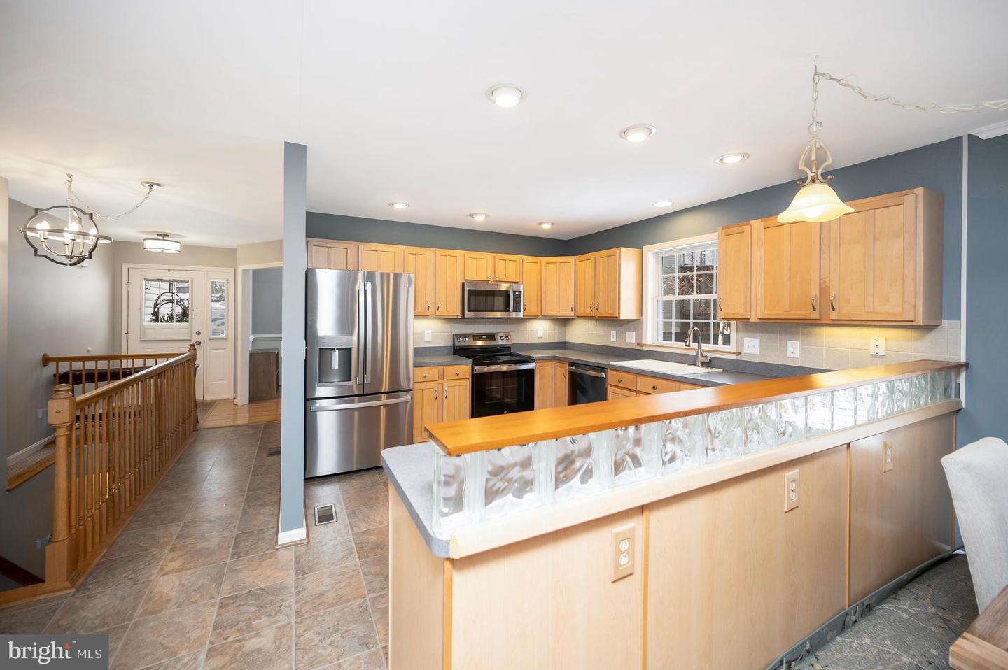 112 BIRCHSIDE CIR, LOCUST GROVE, Virginia 22508, 4 Bedrooms Bedrooms, ,3 BathroomsBathrooms,Residential,For sale,112 BIRCHSIDE CIR,VAOR2013252 MLS # VAOR2013252