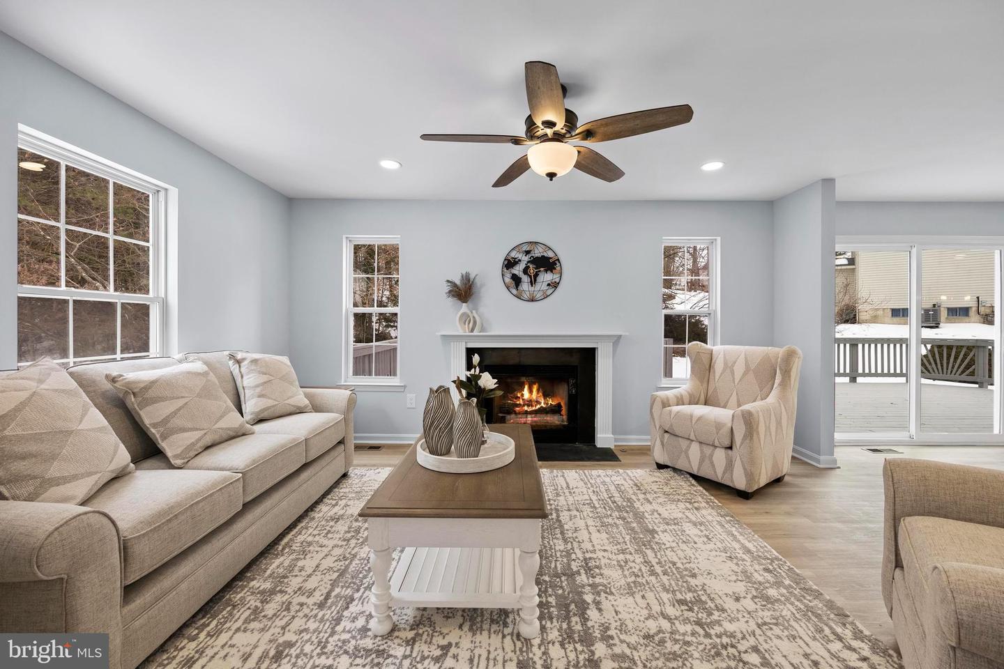 3696 WERTZ DR, WOODBRIDGE, Virginia 22193, 4 Bedrooms Bedrooms, ,3 BathroomsBathrooms,Residential,For sale,3696 WERTZ DR,VAPW2112034 MLS # VAPW2112034