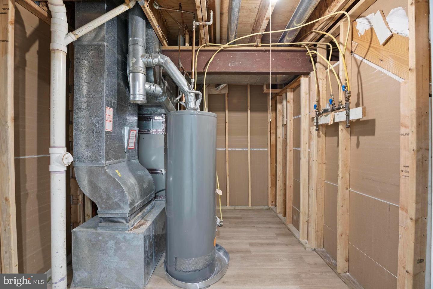 3696 WERTZ DR, WOODBRIDGE, Virginia 22193, 4 Bedrooms Bedrooms, ,3 BathroomsBathrooms,Residential,For sale,3696 WERTZ DR,VAPW2112034 MLS # VAPW2112034