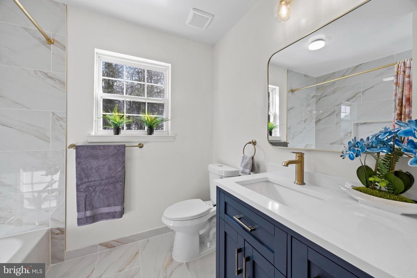 3696 WERTZ DR, WOODBRIDGE, Virginia 22193, 4 Bedrooms Bedrooms, ,3 BathroomsBathrooms,Residential,For sale,3696 WERTZ DR,VAPW2112034 MLS # VAPW2112034