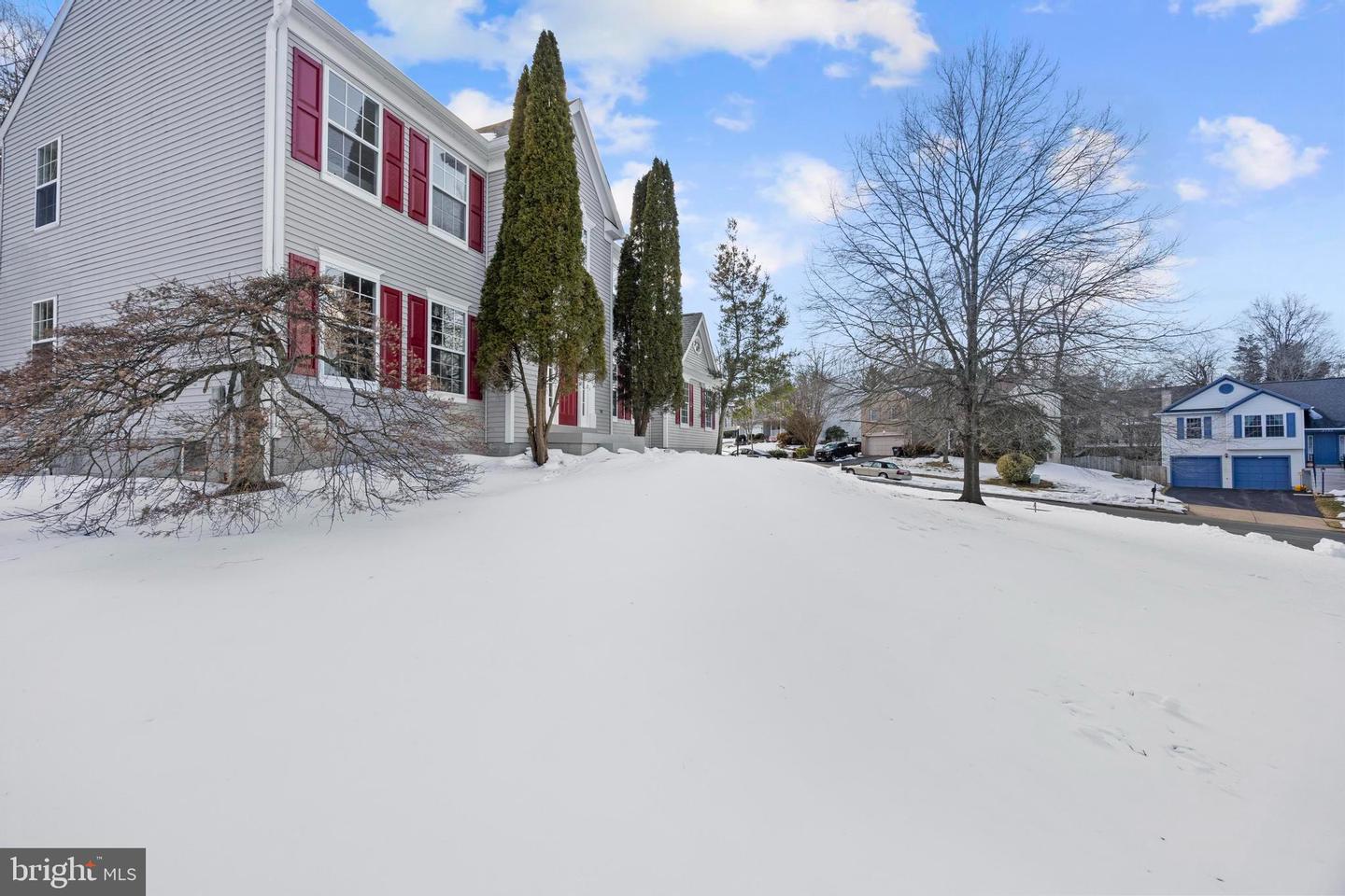 3696 WERTZ DR, WOODBRIDGE, Virginia 22193, 4 Bedrooms Bedrooms, ,3 BathroomsBathrooms,Residential,For sale,3696 WERTZ DR,VAPW2112034 MLS # VAPW2112034