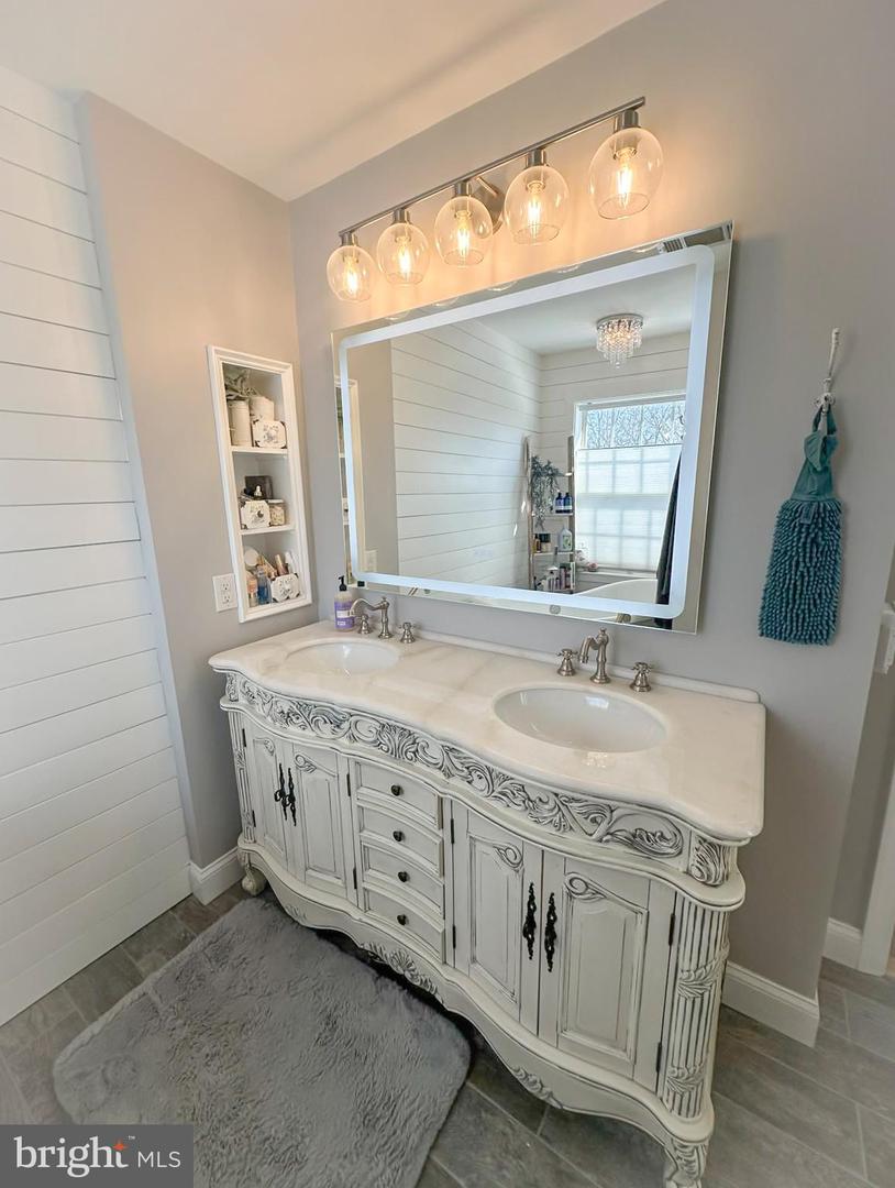 12458 HADRIANS CT, BRISTOW, Virginia 20136, 3 Bedrooms Bedrooms, ,3 BathroomsBathrooms,Residential,For sale,12458 HADRIANS CT,VAPW2112080 MLS # VAPW2112080