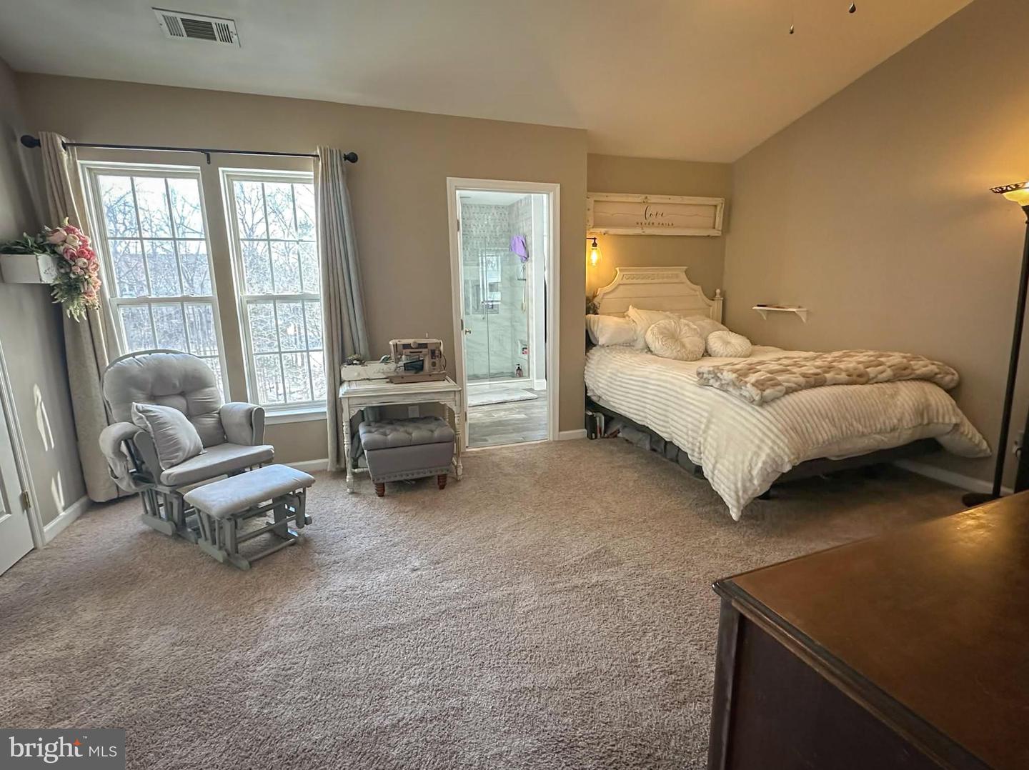 12458 HADRIANS CT, BRISTOW, Virginia 20136, 3 Bedrooms Bedrooms, ,3 BathroomsBathrooms,Residential,For sale,12458 HADRIANS CT,VAPW2112080 MLS # VAPW2112080