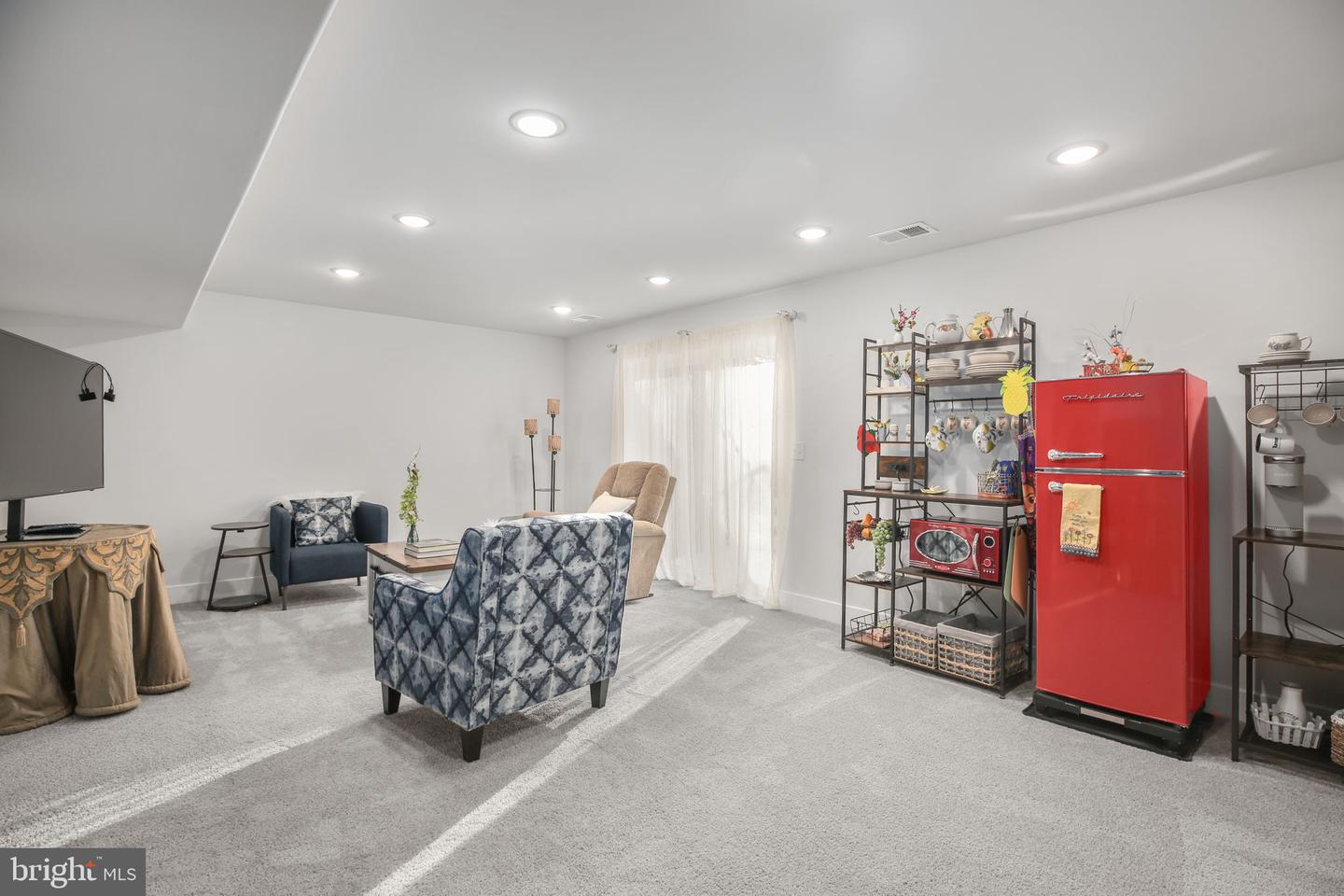 6710 GINSENG LN, KING GEORGE, Virginia 22485, 5 Bedrooms Bedrooms, ,3 BathroomsBathrooms,Residential,For sale,6710 GINSENG LN,VAKG2007608 MLS # VAKG2007608