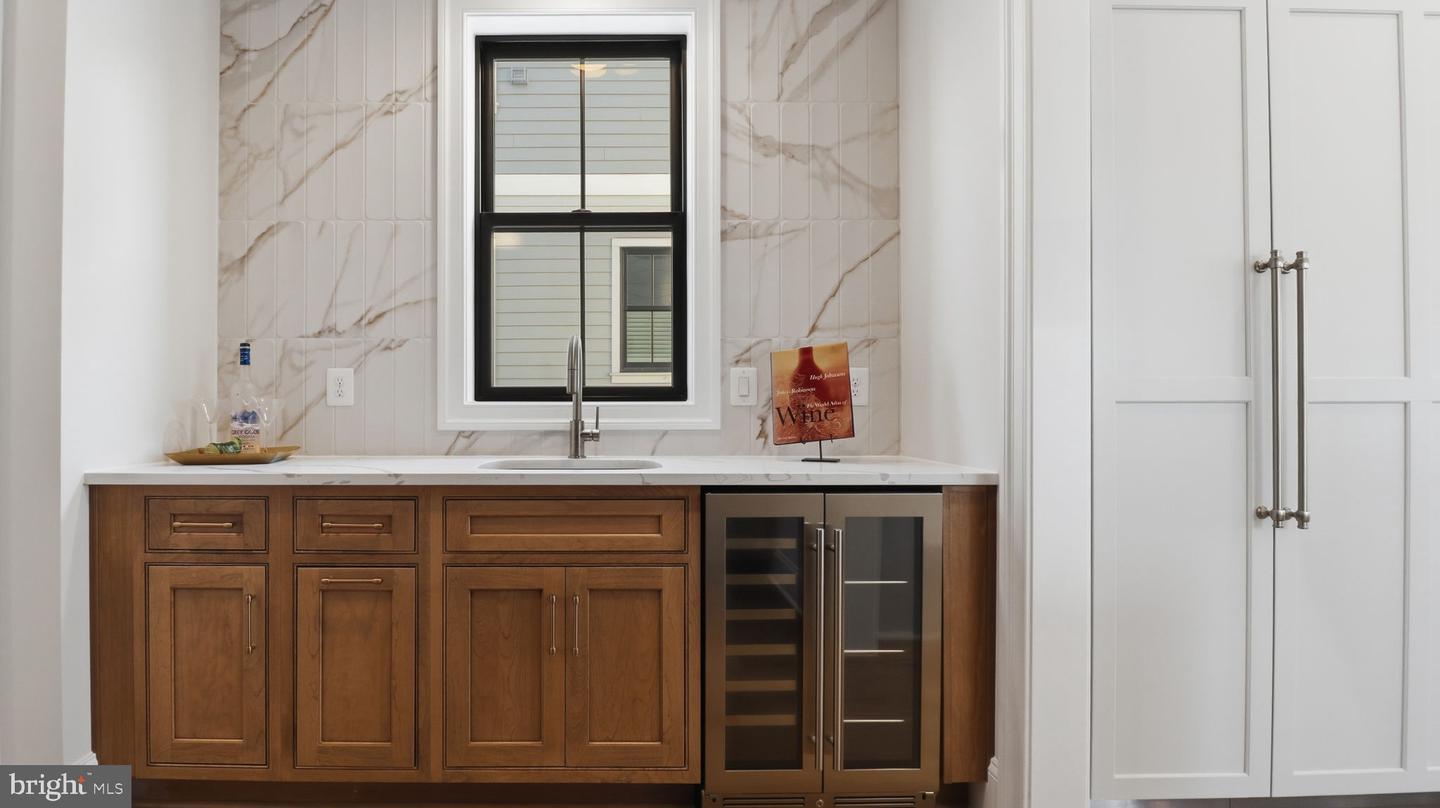 724 N CLEVELAND ST, ARLINGTON, Virginia 22201, 5 Bedrooms Bedrooms, ,4 BathroomsBathrooms,Residential,For sale,724 N CLEVELAND ST,VAAR2068632 MLS # VAAR2068632 724 N CLEVELAND ST, ARLINGTON, Virginia 22201, 5 Bedrooms Bedrooms, ,4 BathroomsBathrooms,Residential,For sale,724 N CLEVELAND ST,VAAR2068632 MLS # VAAR2068632