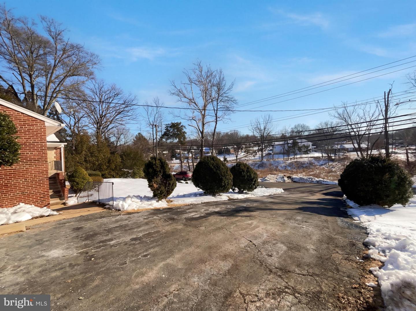 6048 OLD TELEGRAPH RD, ALEXANDRIA, Virginia 22310, 3 Bedrooms Bedrooms, ,3 BathroomsBathrooms,Residential,For sale,6048 OLD TELEGRAPH RD,VAFX2289850 MLS # VAFX2289850