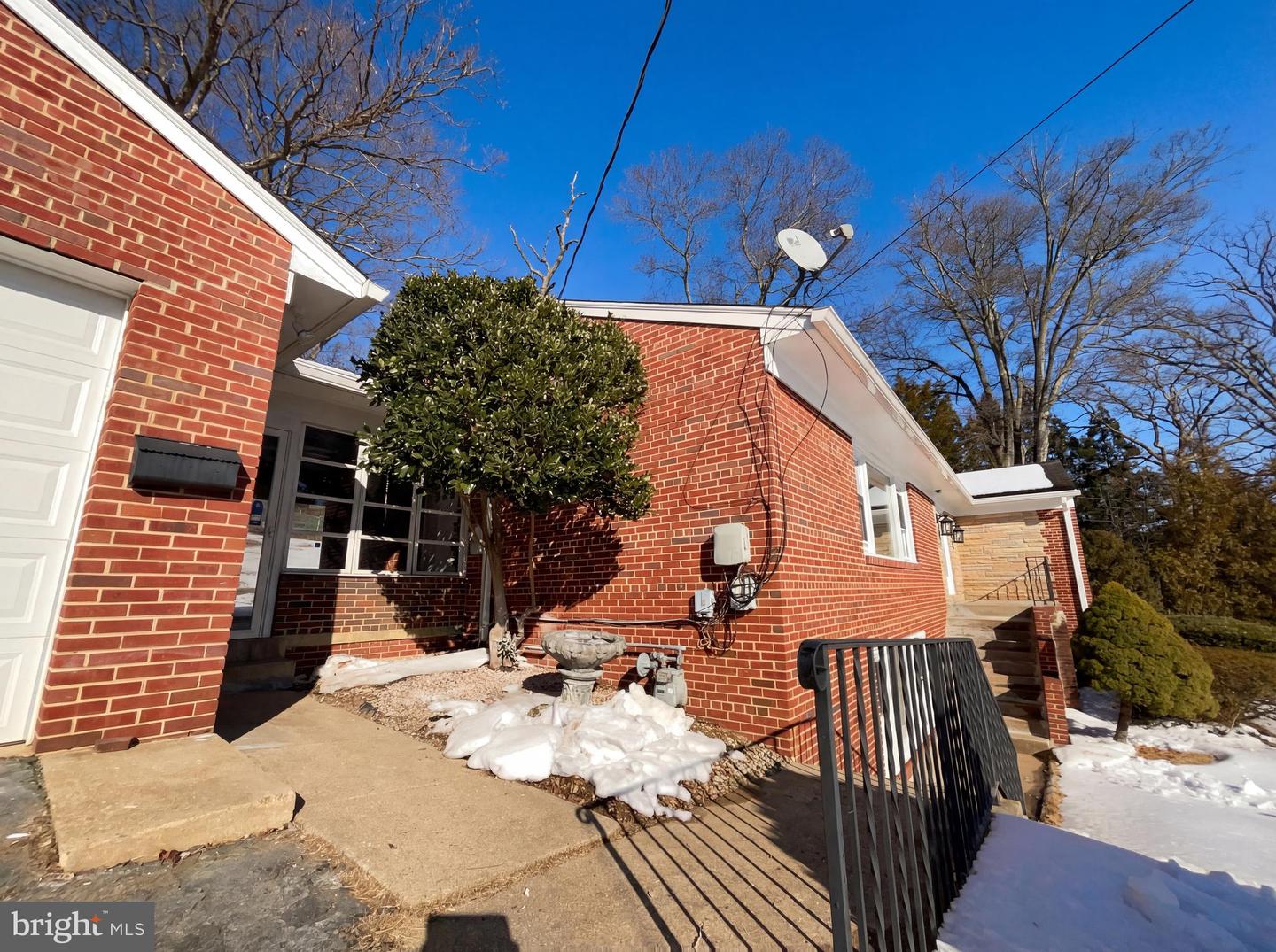 6048 OLD TELEGRAPH RD, ALEXANDRIA, Virginia 22310, 3 Bedrooms Bedrooms, ,3 BathroomsBathrooms,Residential,For sale,6048 OLD TELEGRAPH RD,VAFX2289850 MLS # VAFX2289850