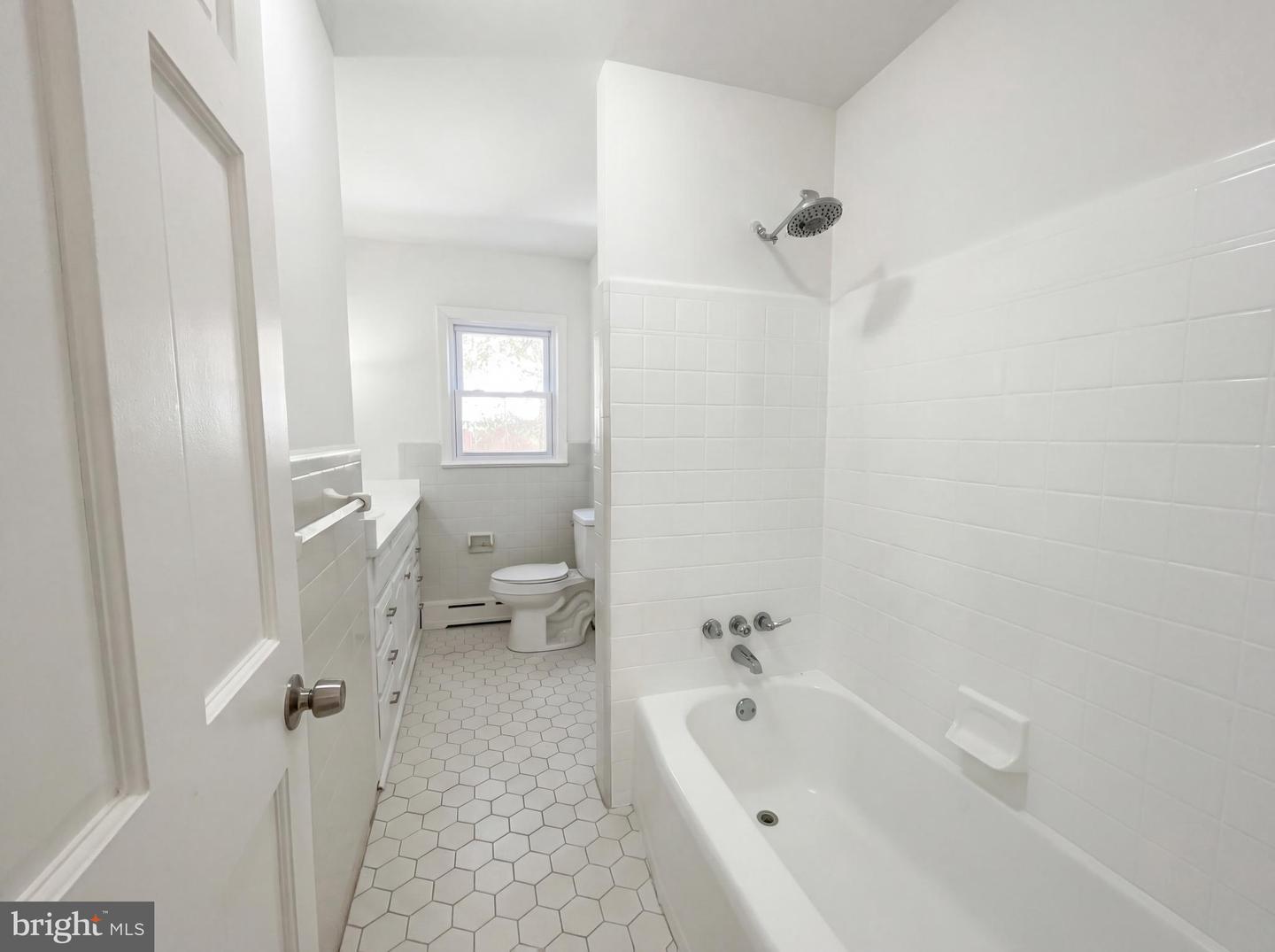 6048 OLD TELEGRAPH RD, ALEXANDRIA, Virginia 22310, 3 Bedrooms Bedrooms, ,3 BathroomsBathrooms,Residential,For sale,6048 OLD TELEGRAPH RD,VAFX2289850 MLS # VAFX2289850