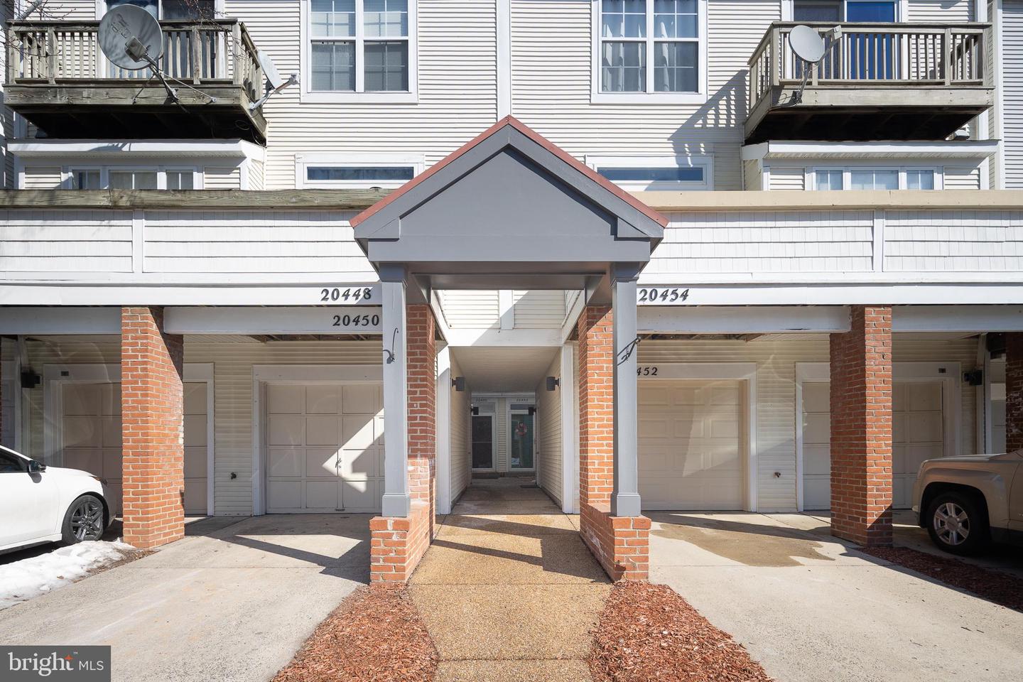 20450 COOL FERN SQUARE, ASHBURN, Virginia 20147, 3 Bedrooms Bedrooms, 15 Rooms Rooms,3 BathroomsBathrooms,Residential,For sale,20450 COOL FERN SQUARE,VALO2115514 MLS # VALO2115514