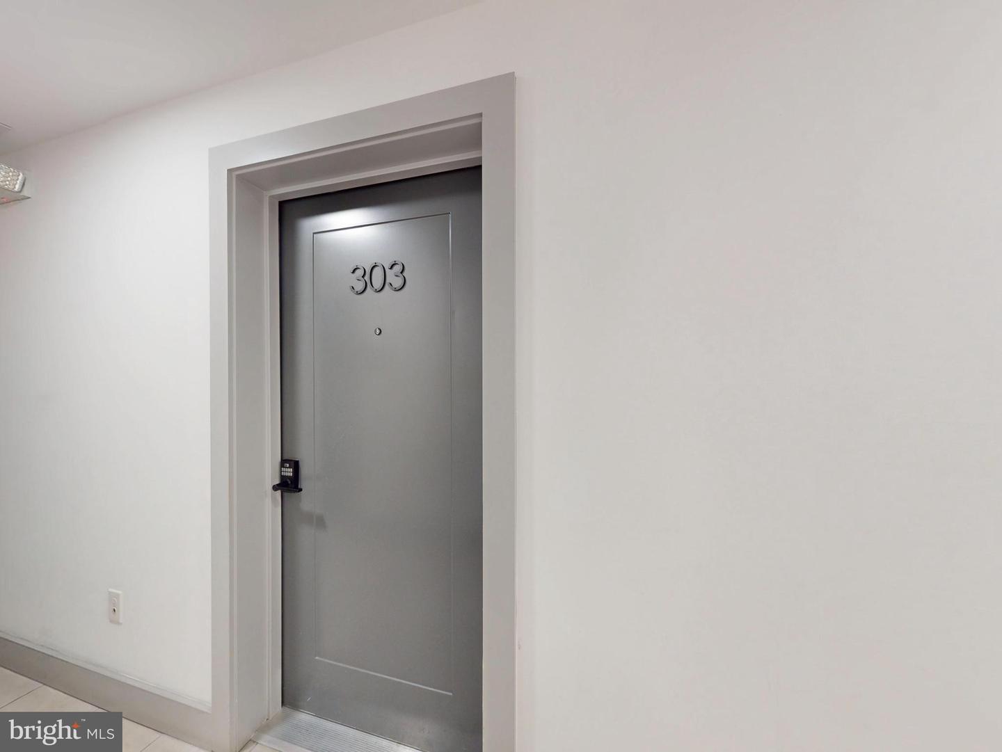 927 KENNEDY ST NW #303, WASHINGTON, District Of Columbia 20011, 1 Bedroom Bedrooms, ,1 BathroomBathrooms,Residential,For sale,927 KENNEDY ST NW #303,DCDC2245340 MLS # DCDC2245340