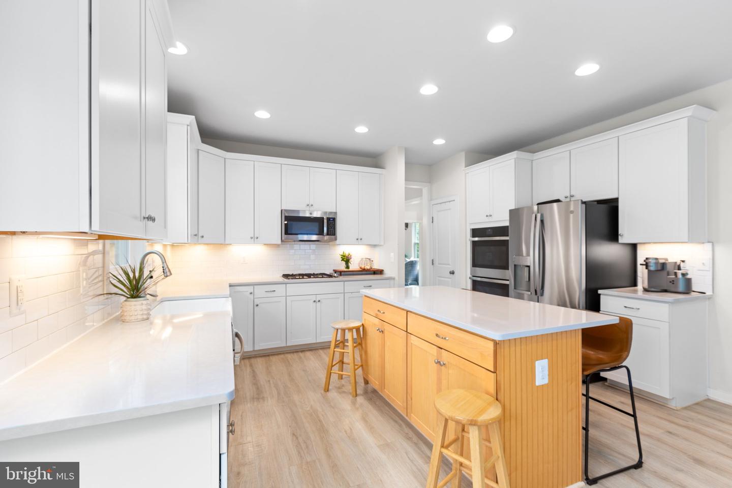 85 HOPEWELL DR, FREDERICKSBURG, Virginia 22406, 5 Bedrooms Bedrooms, ,3 BathroomsBathrooms,Residential,For sale,85 HOPEWELL DR,VAST2045920 MLS # VAST2045920