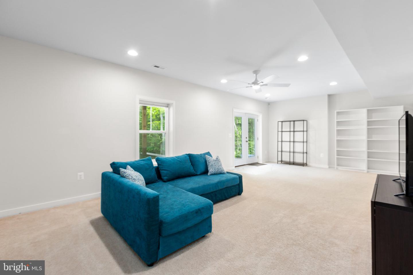 85 HOPEWELL DR, FREDERICKSBURG, Virginia 22406, 5 Bedrooms Bedrooms, ,3 BathroomsBathrooms,Residential,For sale,85 HOPEWELL DR,VAST2045920 MLS # VAST2045920