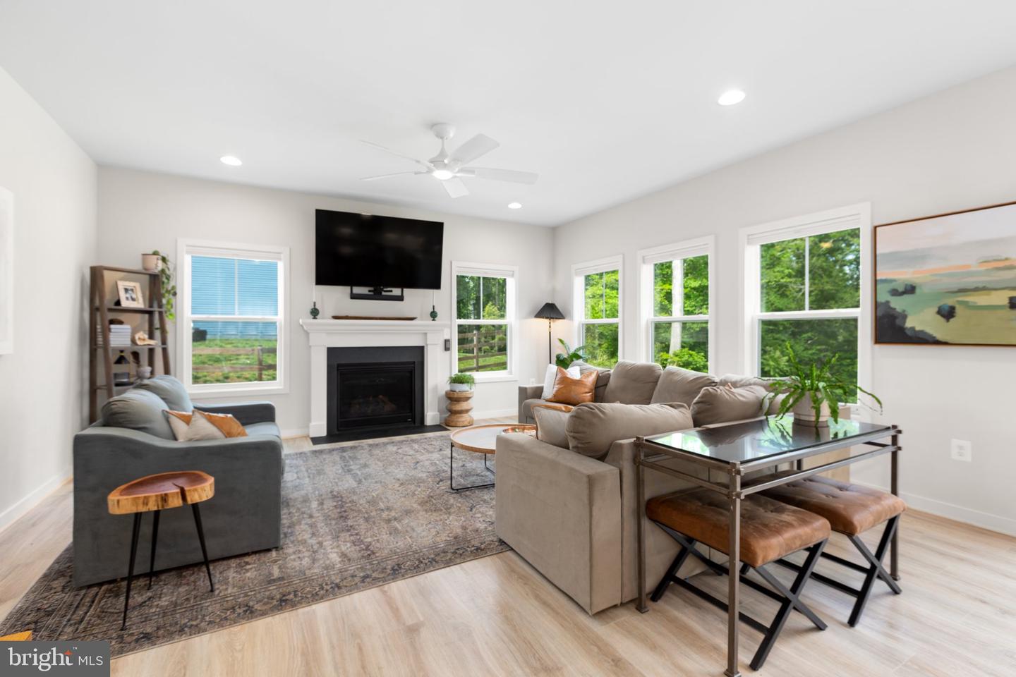 85 HOPEWELL DR, FREDERICKSBURG, Virginia 22406, 5 Bedrooms Bedrooms, ,3 BathroomsBathrooms,Residential,For sale,85 HOPEWELL DR,VAST2045920 MLS # VAST2045920