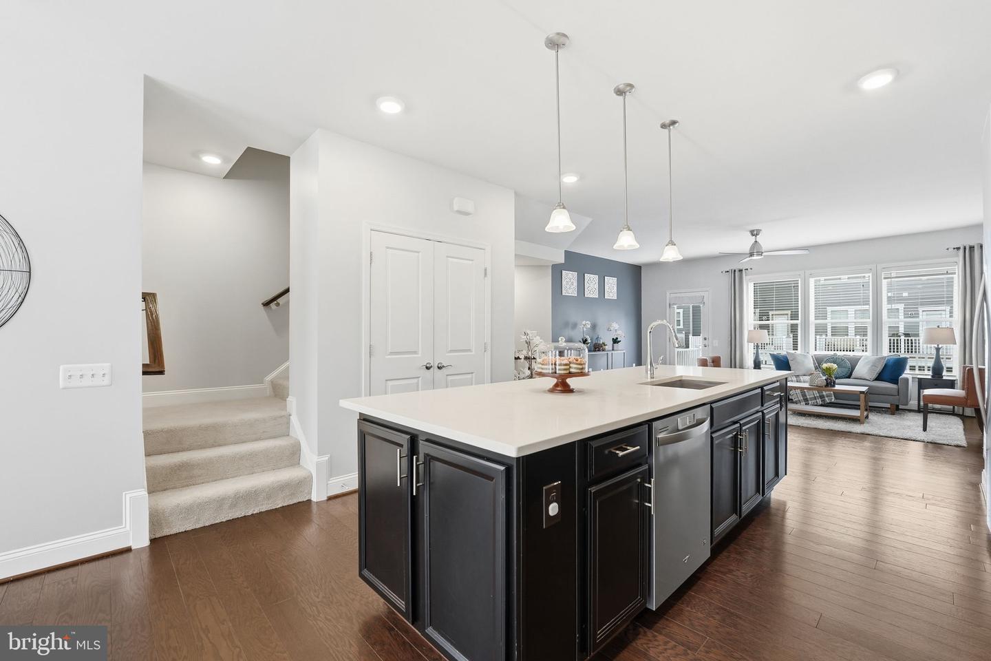 17354 REDSHANK RD, DUMFRIES, Virginia 22026, 4 Bedrooms Bedrooms, ,2 BathroomsBathrooms,Residential,For sale,17354 REDSHANK RD,VAPW2112170 MLS # VAPW2112170