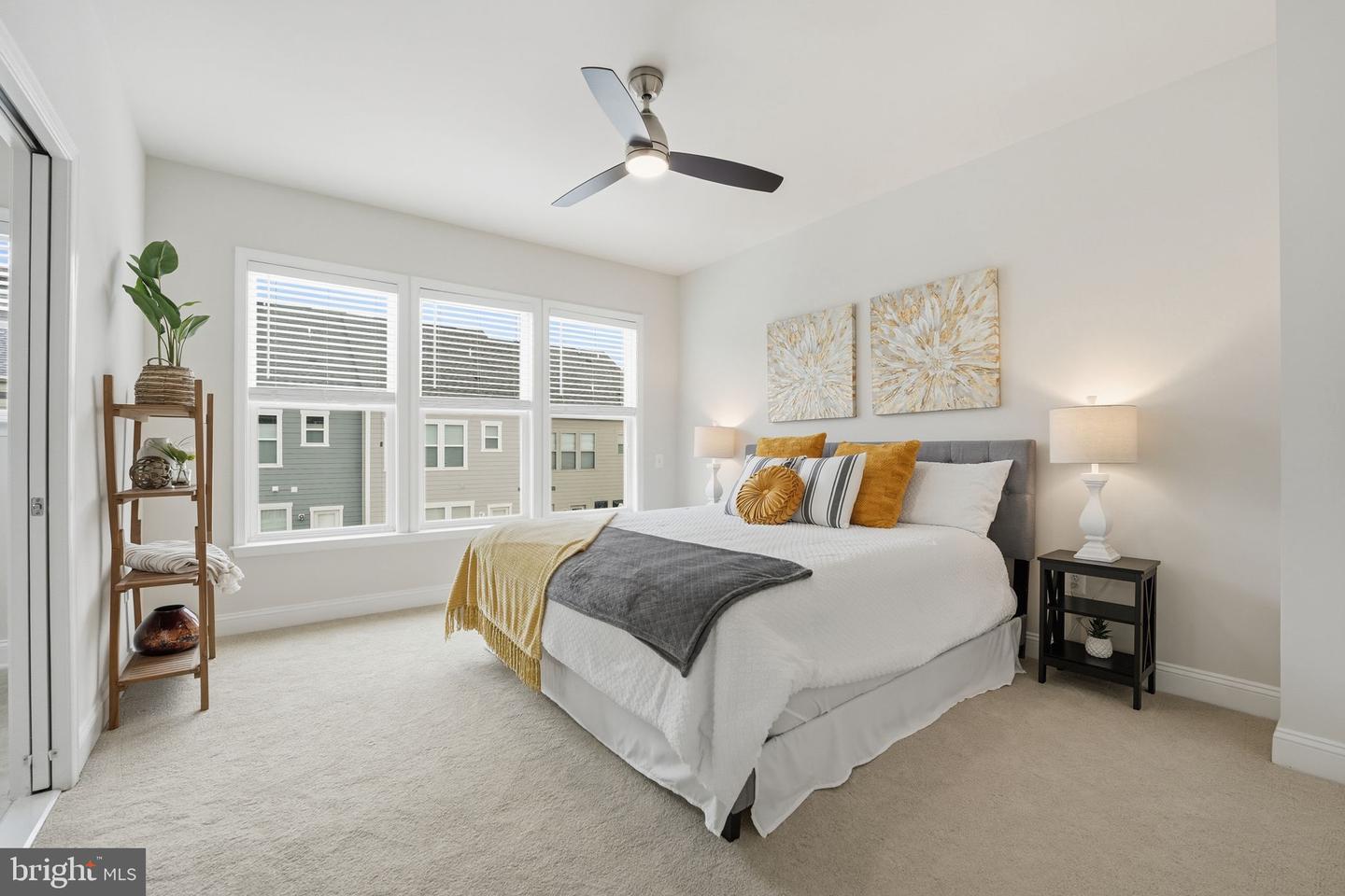 17354 REDSHANK RD, DUMFRIES, Virginia 22026, 4 Bedrooms Bedrooms, ,2 BathroomsBathrooms,Residential,For sale,17354 REDSHANK RD,VAPW2112170 MLS # VAPW2112170