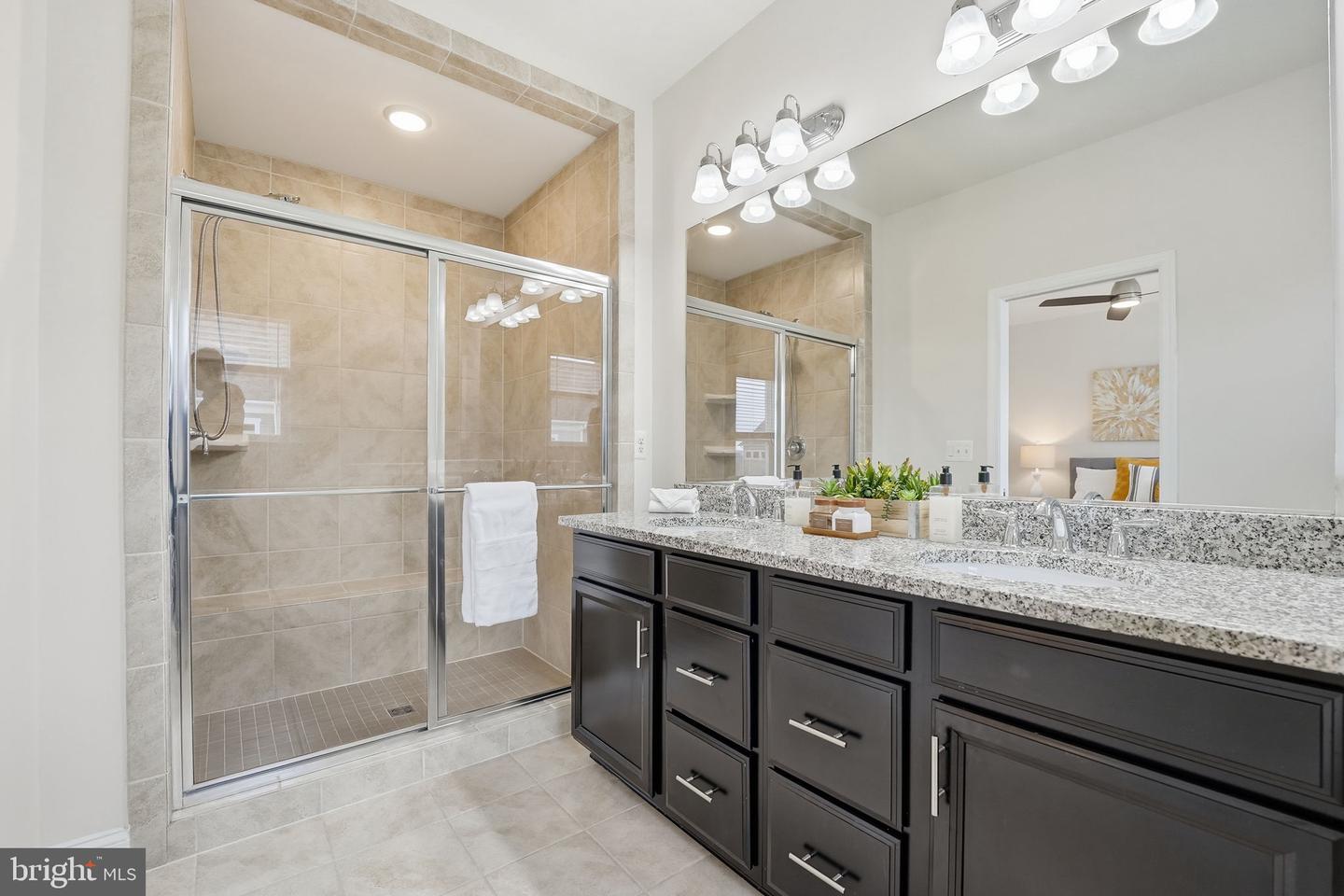 17354 REDSHANK RD, DUMFRIES, Virginia 22026, 4 Bedrooms Bedrooms, ,2 BathroomsBathrooms,Residential,For sale,17354 REDSHANK RD,VAPW2112170 MLS # VAPW2112170