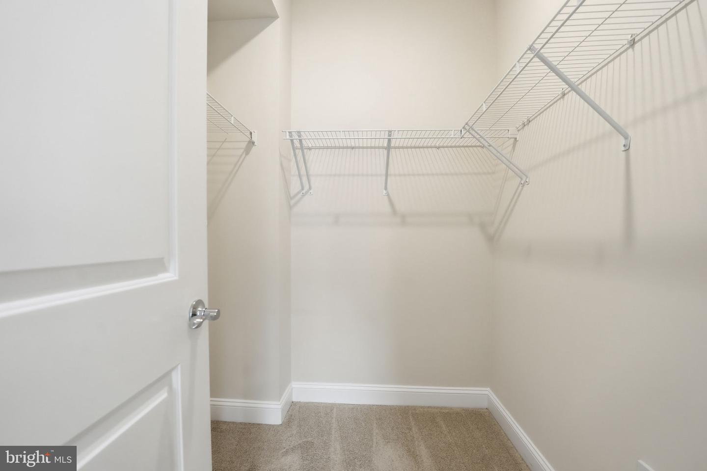 17354 REDSHANK RD, DUMFRIES, Virginia 22026, 4 Bedrooms Bedrooms, ,2 BathroomsBathrooms,Residential,For sale,17354 REDSHANK RD,VAPW2112170 MLS # VAPW2112170