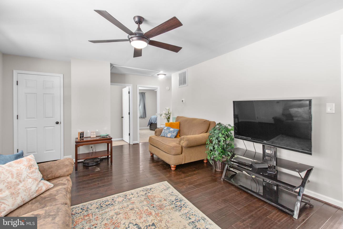 391 HOLLY CORNER RD, FREDERICKSBURG, Virginia 22406, 2 Bedrooms Bedrooms, ,1 BathroomBathrooms,Residential,For sale,391 HOLLY CORNER RD,VAST2045934 MLS # VAST2045934