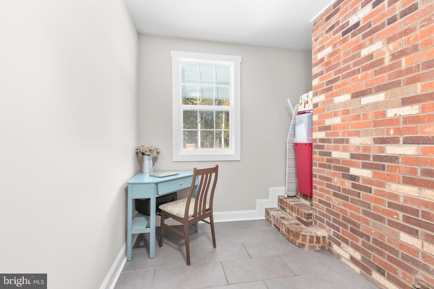 391 HOLLY CORNER RD, FREDERICKSBURG, Virginia 22406, 2 Bedrooms Bedrooms, ,1 BathroomBathrooms,Residential,For sale,391 HOLLY CORNER RD,VAST2045934 MLS # VAST2045934