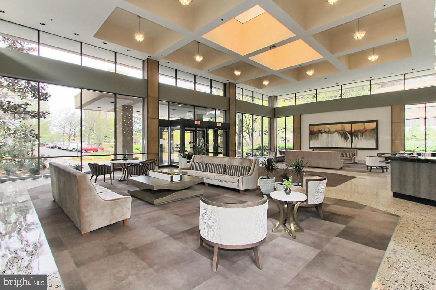 3709 S GEORGE MASON DR #406-E, FALLS CHURCH, Virginia 22041, 3 Bedrooms Bedrooms, ,2 BathroomsBathrooms,Residential,For sale,3709 S GEORGE MASON DR #406-E,VAFX2290104 MLS # VAFX2290104
