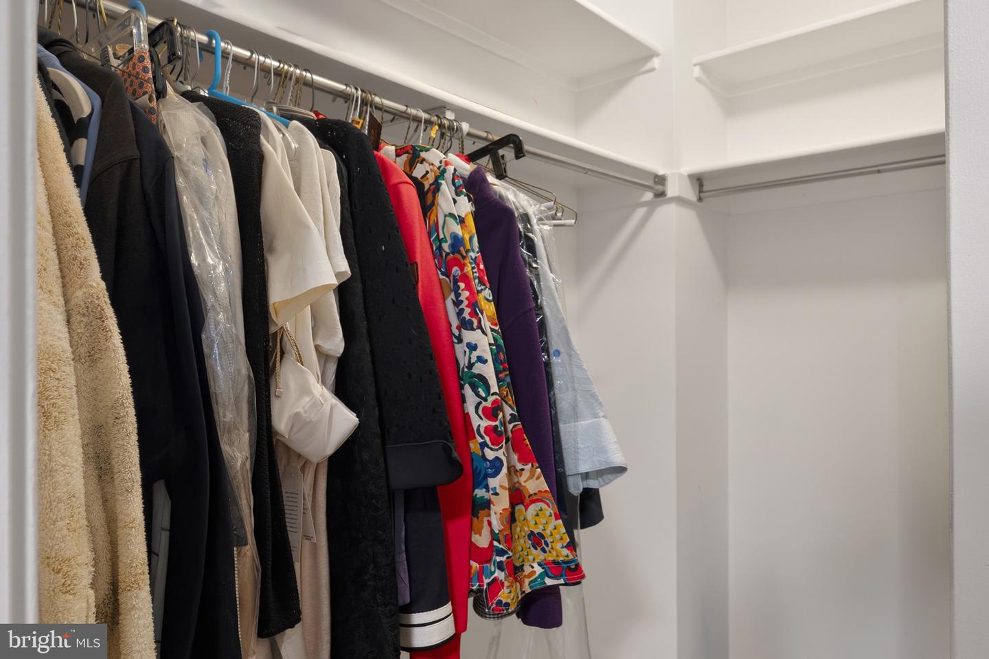 3709 S GEORGE MASON DR #406-E, FALLS CHURCH, Virginia 22041, 3 Bedrooms Bedrooms, ,2 BathroomsBathrooms,Residential,For sale,3709 S GEORGE MASON DR #406-E,VAFX2290104 MLS # VAFX2290104