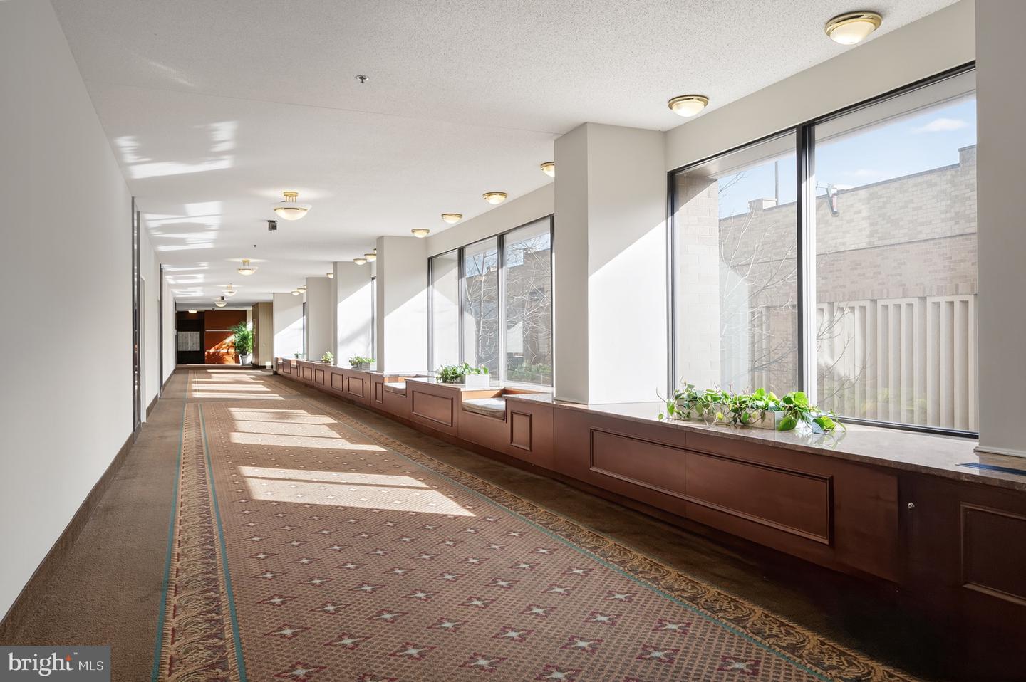 3709 S GEORGE MASON DR #406-E, FALLS CHURCH, Virginia 22041, 3 Bedrooms Bedrooms, ,2 BathroomsBathrooms,Residential,For sale,3709 S GEORGE MASON DR #406-E,VAFX2290104 MLS # VAFX2290104