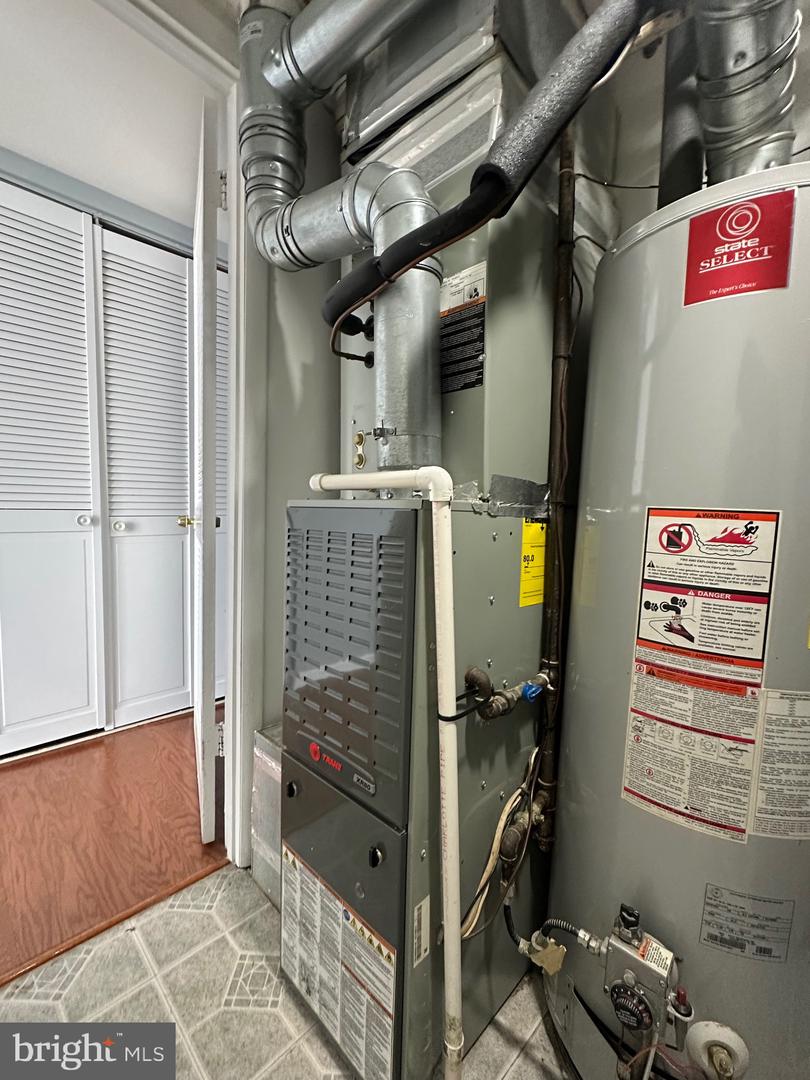 13280 POENER PL, HERNDON, Virginia 20170, 2 Bedrooms Bedrooms, ,1 BathroomBathrooms,Residential,For sale,13280 POENER PL,VAFX2290134 MLS # VAFX2290134