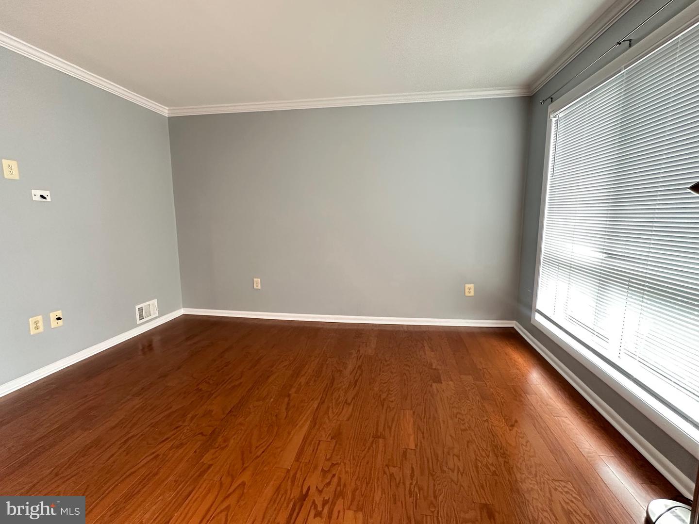 13280 POENER PL, HERNDON, Virginia 20170, 2 Bedrooms Bedrooms, ,1 BathroomBathrooms,Residential,For sale,13280 POENER PL,VAFX2290134 MLS # VAFX2290134