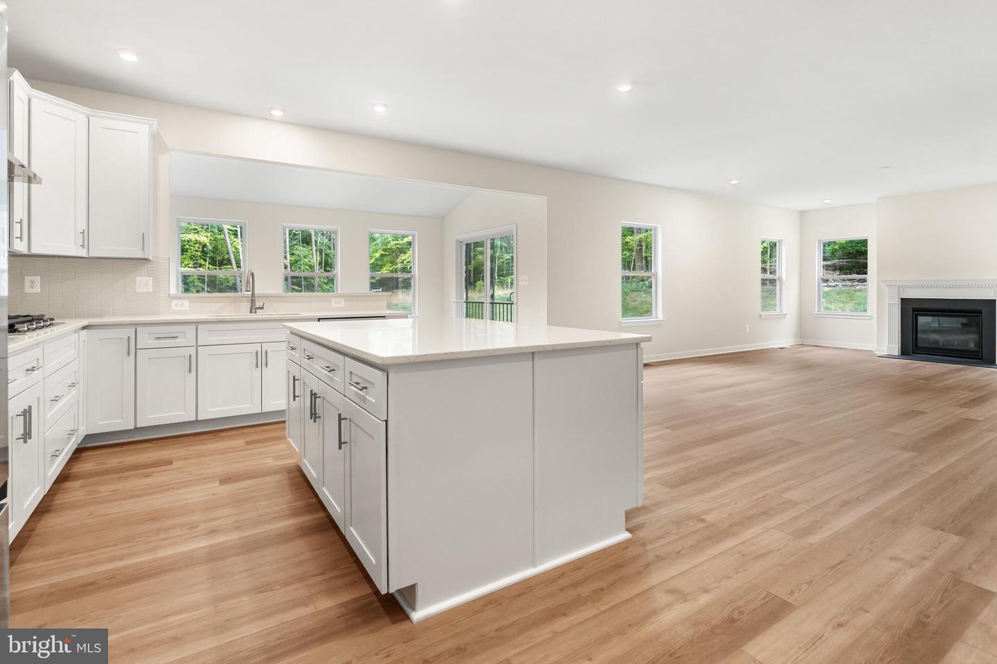 8 TIMBERIDGE DR, FREDERICKSBURG, Virginia 22406, 4 Bedrooms Bedrooms, ,3 BathroomsBathrooms,Residential,For sale,8 TIMBERIDGE DR,VAST2045946 MLS # VAST2045946