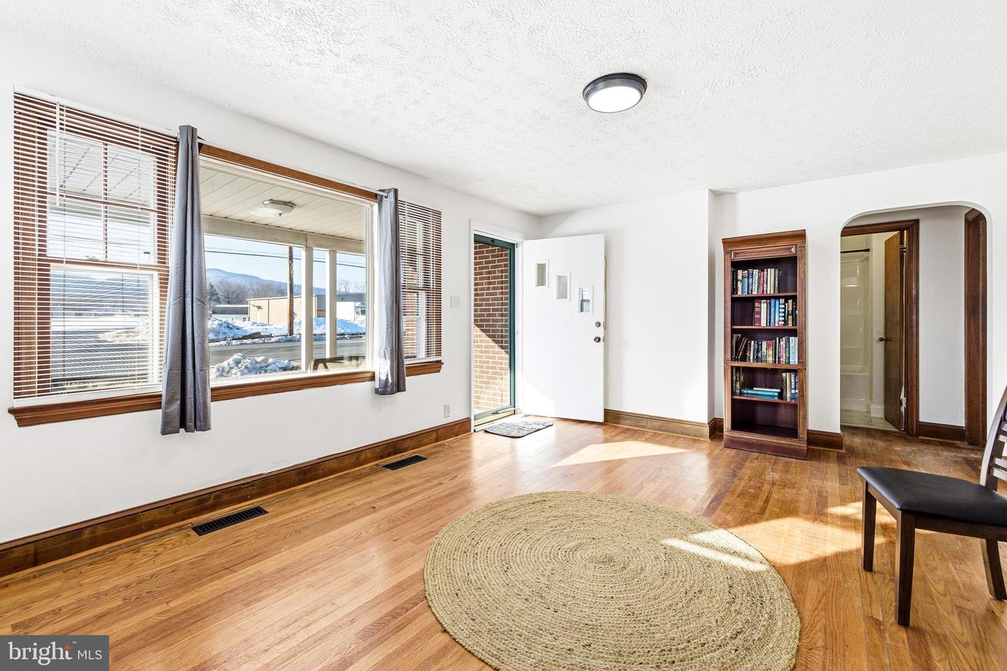 296 W MAIN ST, STANLEY, Virginia 22851, 2 Bedrooms Bedrooms, ,1 BathroomBathrooms,Residential,For sale,296 W MAIN ST,VAPA2006022 MLS # VAPA2006022