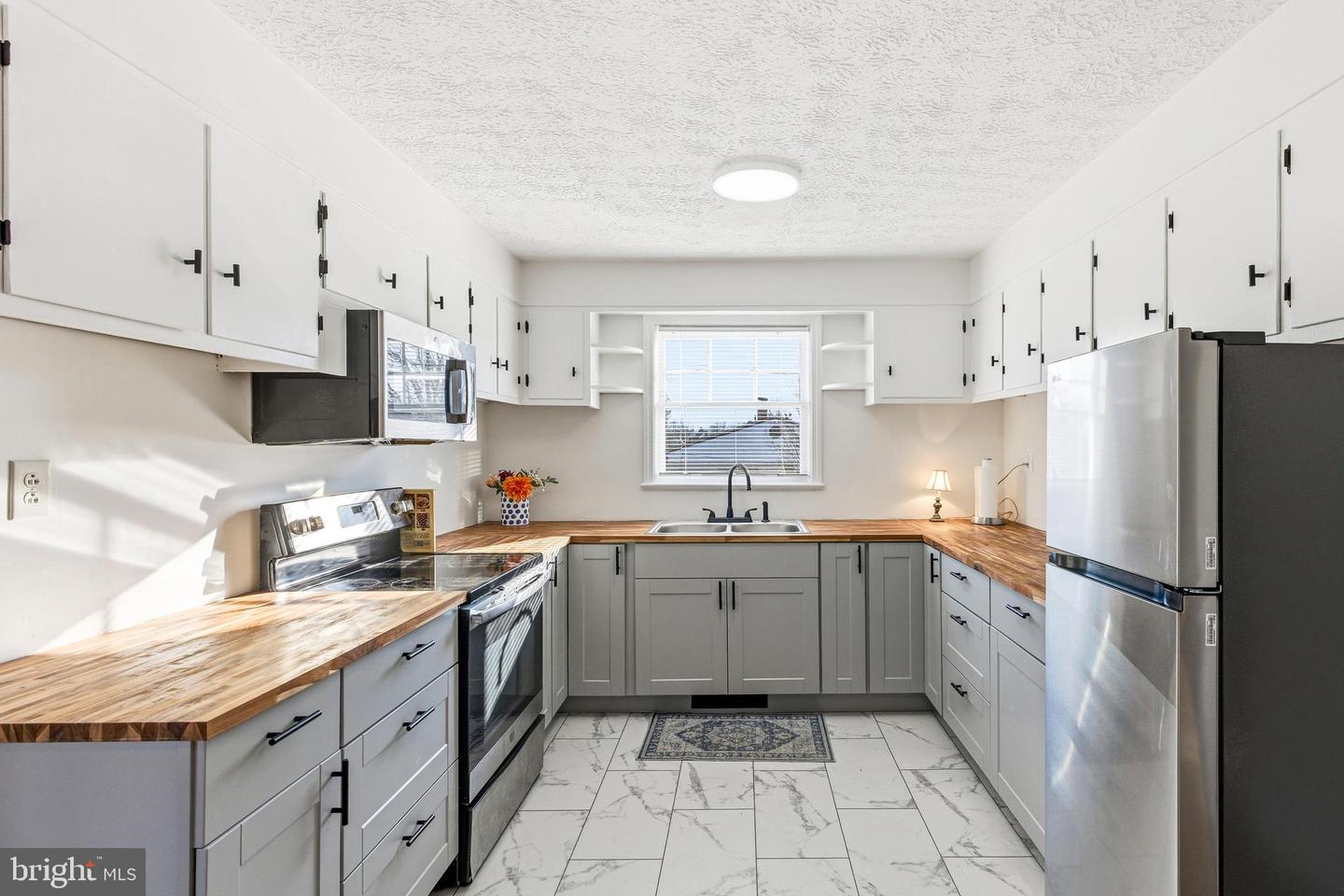 296 W MAIN ST, STANLEY, Virginia 22851, 2 Bedrooms Bedrooms, ,1 BathroomBathrooms,Residential,For sale,296 W MAIN ST,VAPA2006022 MLS # VAPA2006022