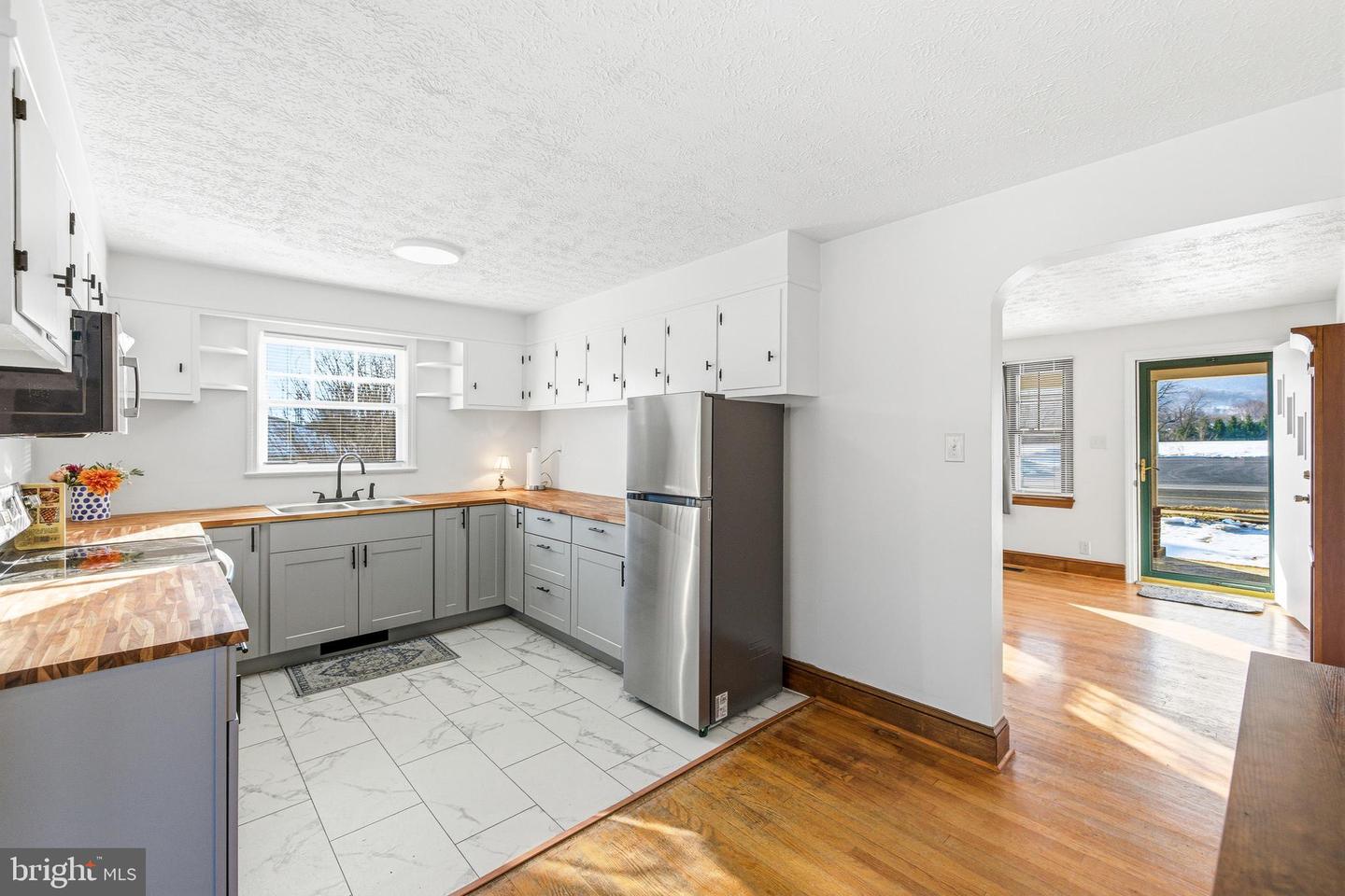 296 W MAIN ST, STANLEY, Virginia 22851, 2 Bedrooms Bedrooms, ,1 BathroomBathrooms,Residential,For sale,296 W MAIN ST,VAPA2006022 MLS # VAPA2006022