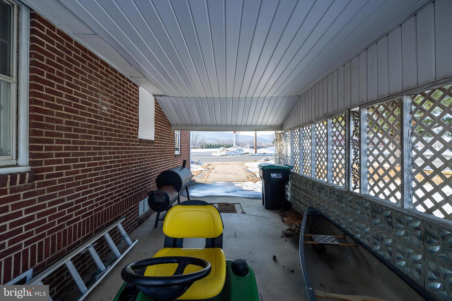 296 W MAIN ST, STANLEY, Virginia 22851, 2 Bedrooms Bedrooms, ,1 BathroomBathrooms,Residential,For sale,296 W MAIN ST,VAPA2006022 MLS # VAPA2006022