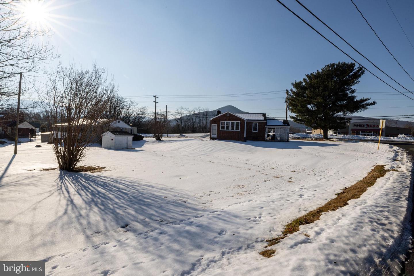 296 W MAIN ST, STANLEY, Virginia 22851, 2 Bedrooms Bedrooms, ,1 BathroomBathrooms,Residential,For sale,296 W MAIN ST,VAPA2006022 MLS # VAPA2006022