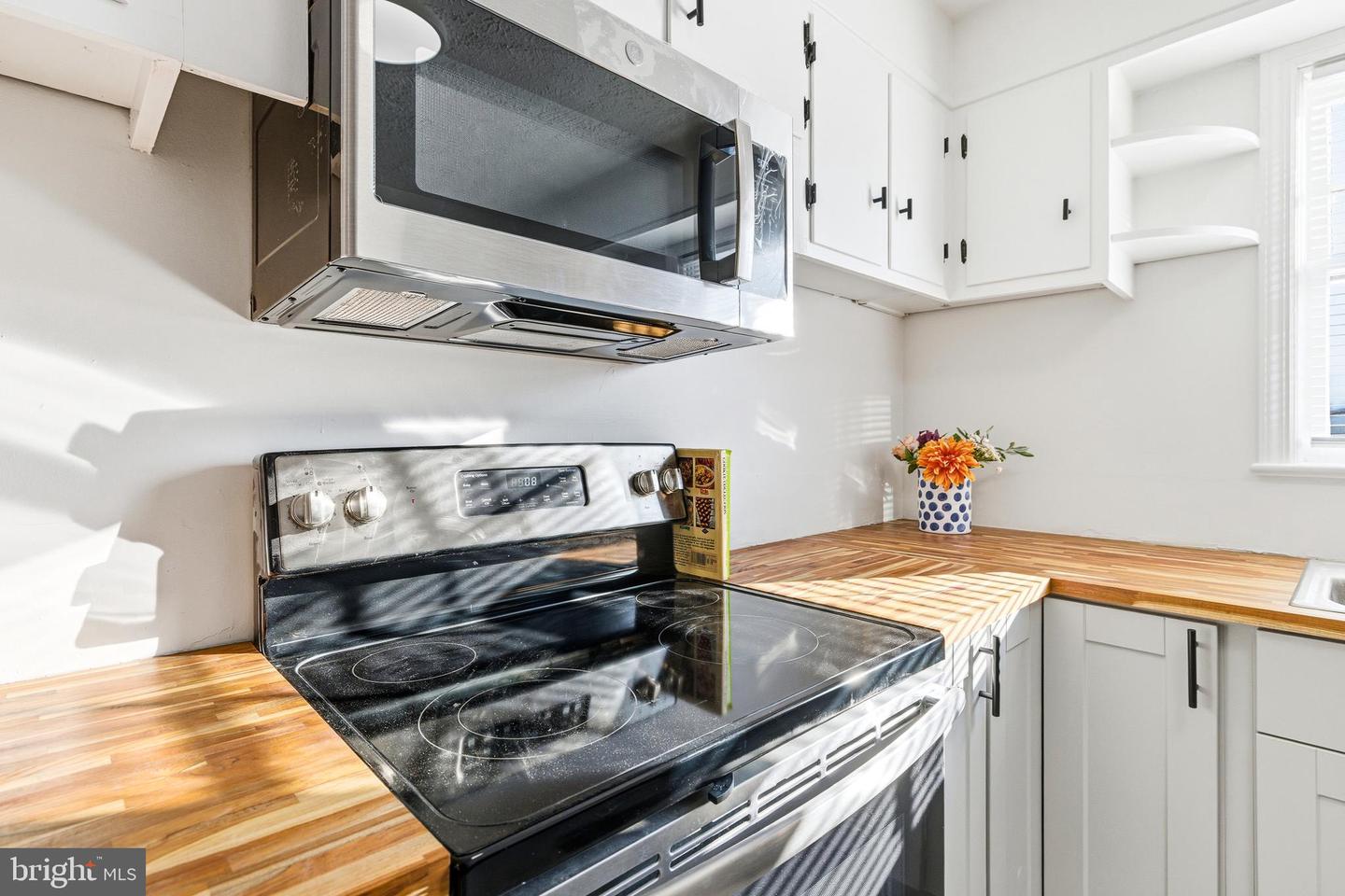 296 W MAIN ST, STANLEY, Virginia 22851, 2 Bedrooms Bedrooms, ,1 BathroomBathrooms,Residential,For sale,296 W MAIN ST,VAPA2006022 MLS # VAPA2006022