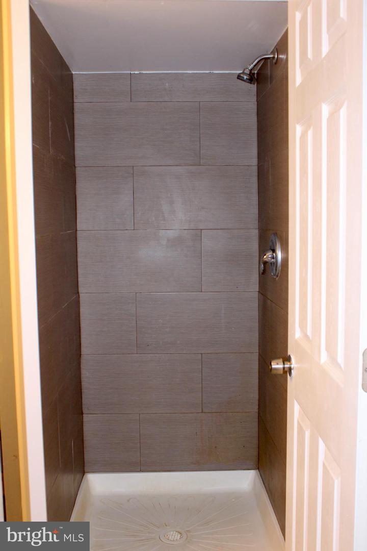 12415 QUARTER CHARGE DR, SPOTSYLVANIA, Virginia 22551, 4 Bedrooms Bedrooms, ,3 BathroomsBathrooms,Residential,For sale,12415 QUARTER CHARGE DR,VASP2039190 MLS # VASP2039190