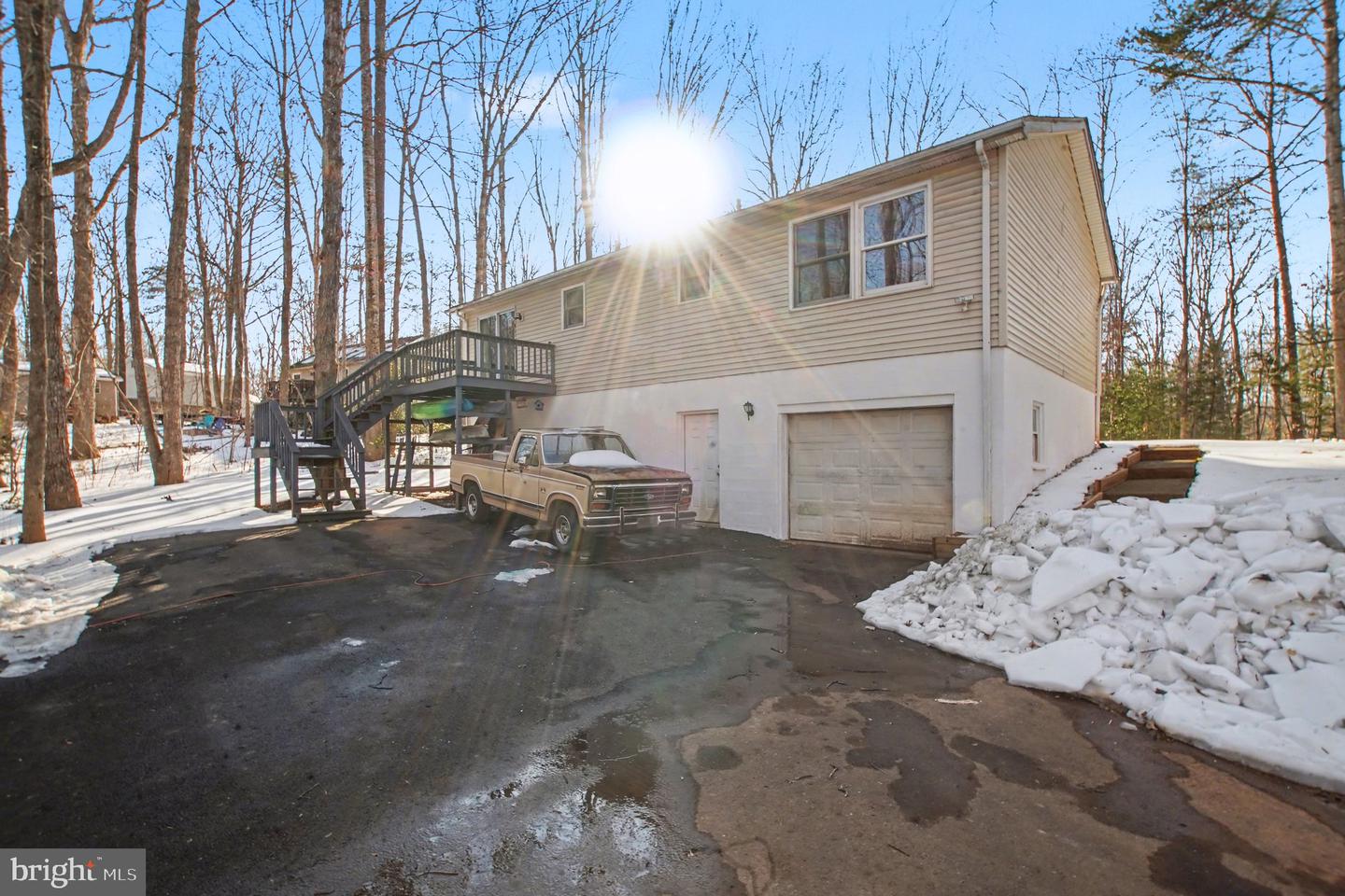 12415 QUARTER CHARGE DR, SPOTSYLVANIA, Virginia 22551, 4 Bedrooms Bedrooms, ,3 BathroomsBathrooms,Residential,For sale,12415 QUARTER CHARGE DR,VASP2039190 MLS # VASP2039190