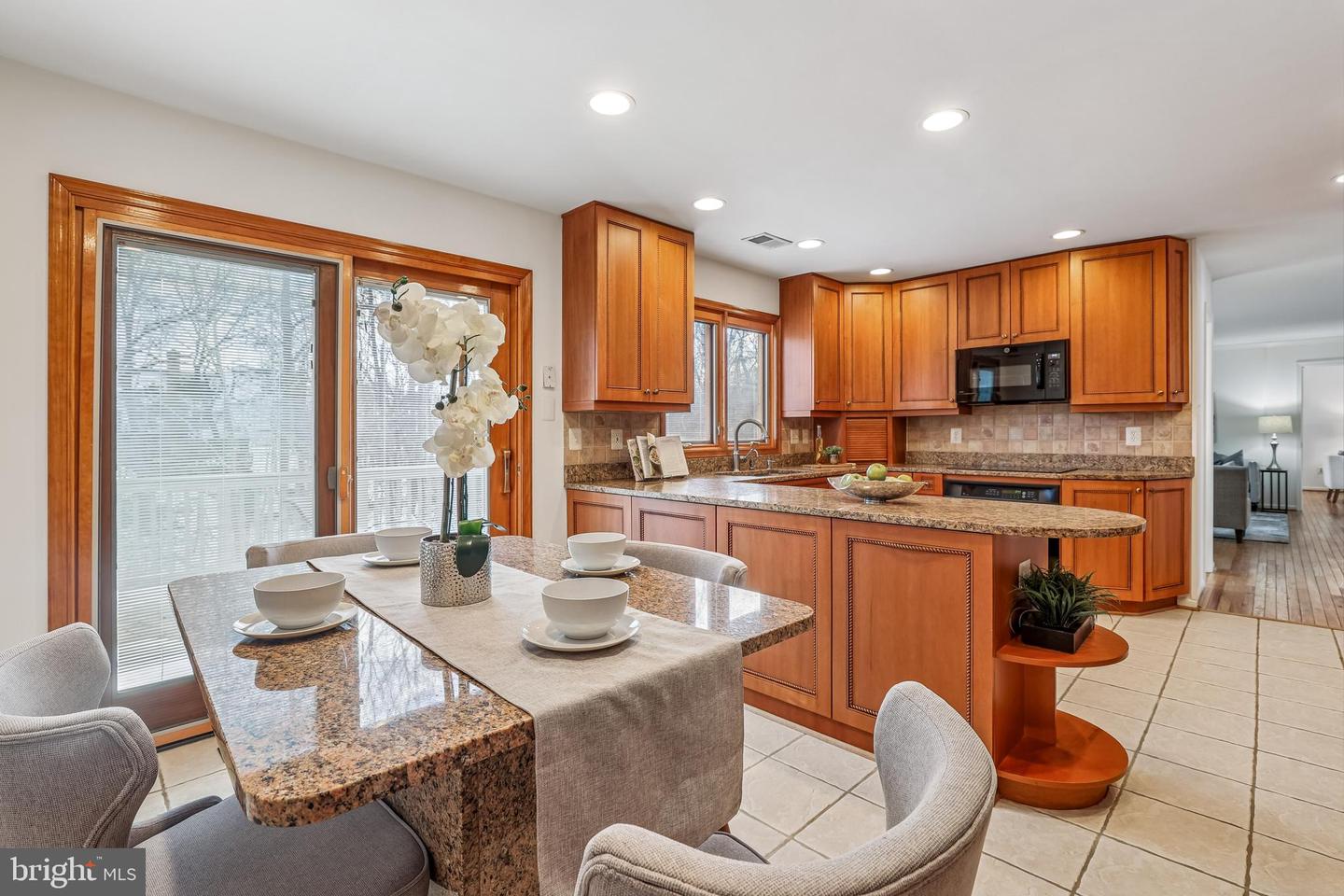 1326 STOURHEAD CT, HERNDON, Virginia 20170, 4 Bedrooms Bedrooms, ,3 BathroomsBathrooms,Residential,For sale,1326 STOURHEAD CT,VAFX2290252 MLS # VAFX2290252