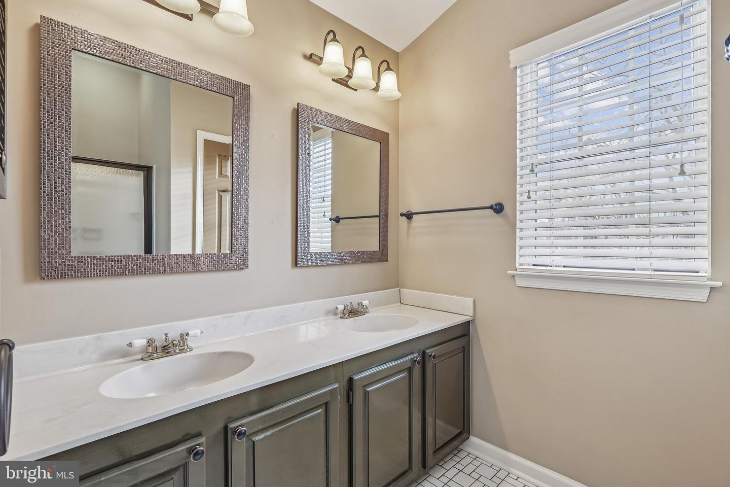 1326 STOURHEAD CT, HERNDON, Virginia 20170, 4 Bedrooms Bedrooms, ,3 BathroomsBathrooms,Residential,For sale,1326 STOURHEAD CT,VAFX2290252 MLS # VAFX2290252