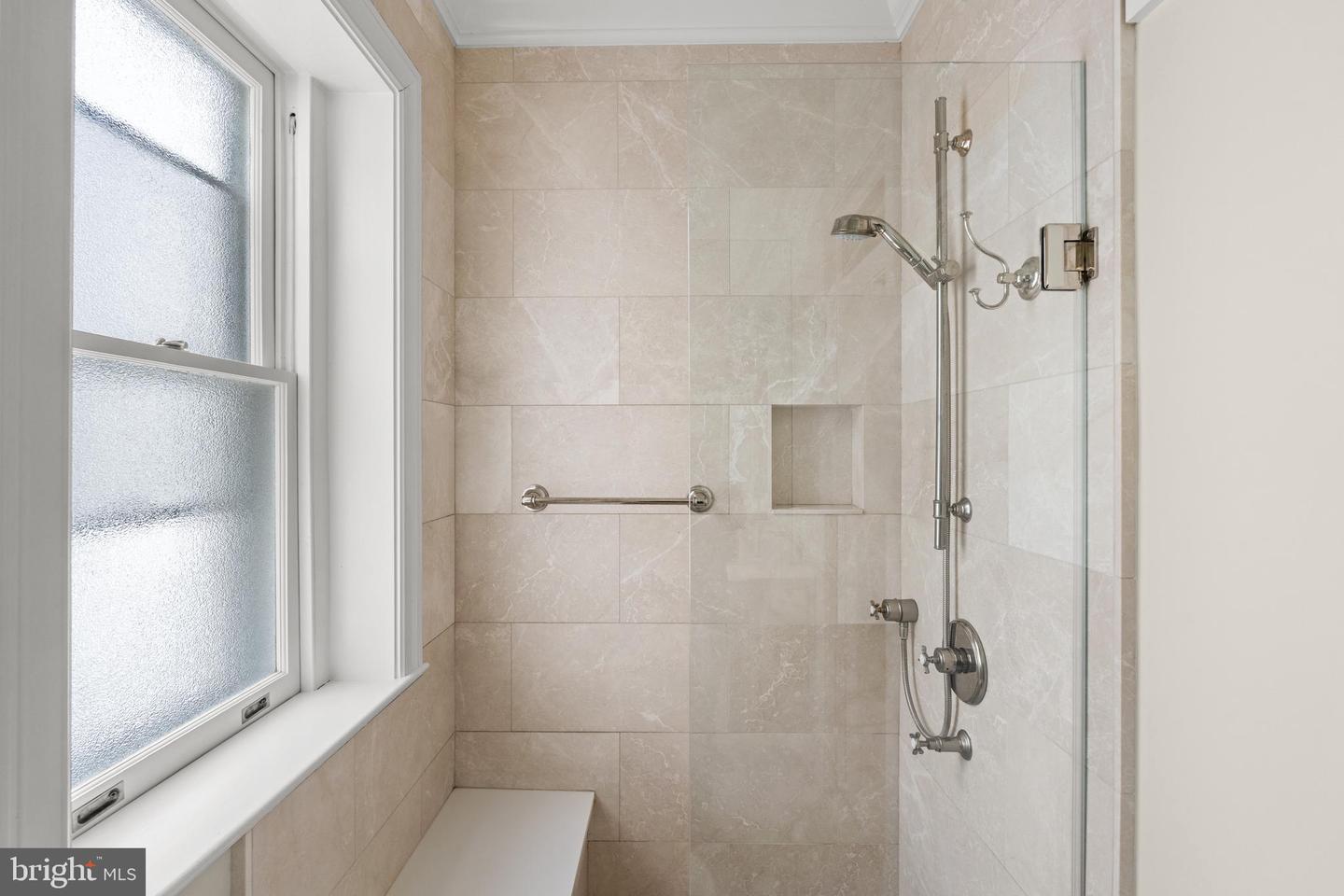 1657 31ST ST NW #206, WASHINGTON, District Of Columbia 20007, 2 Bedrooms Bedrooms, 6 Rooms Rooms,2 BathroomsBathrooms,Residential,For sale,1657 31ST ST NW #206,DCDC2245562 MLS # DCDC2245562