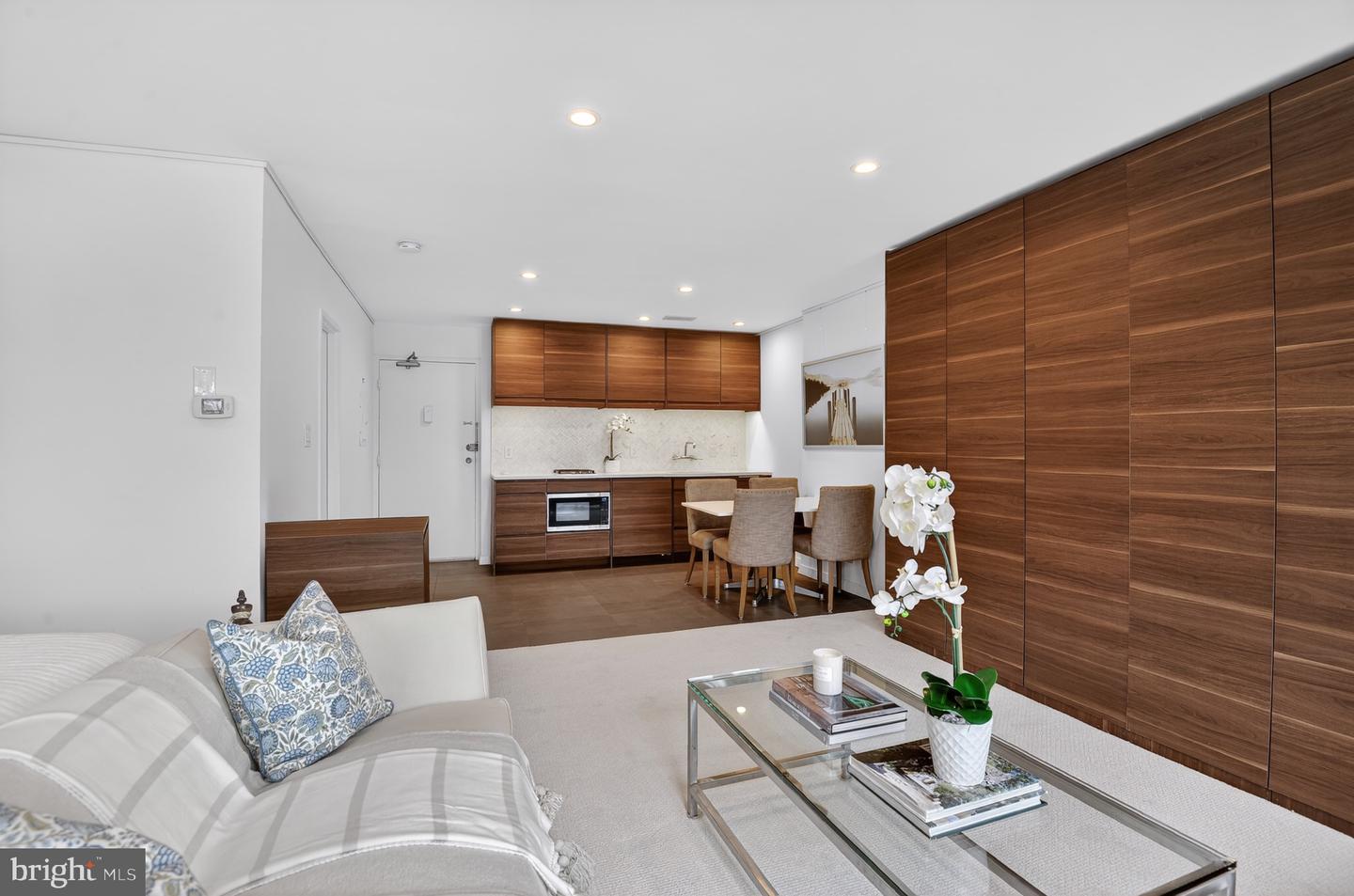 1200 N NASH ST #503, ARLINGTON, Virginia 22209, ,1 BathroomBathrooms,Residential,For sale,1200 N NASH ST #503,VAAR2068720 MLS # VAAR2068720