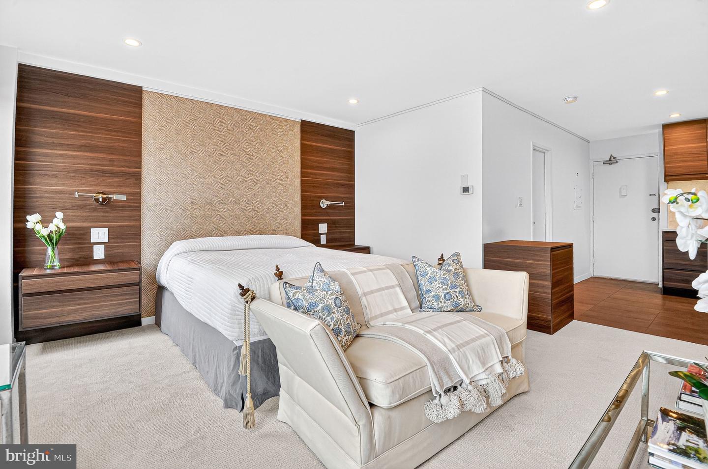 1200 N NASH ST #503, ARLINGTON, Virginia 22209, ,1 BathroomBathrooms,Residential,For sale,1200 N NASH ST #503,VAAR2068720 MLS # VAAR2068720